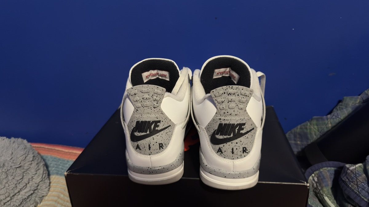 Jordan Brand Air Jordan Retro 4 Cement 2025 Size US 11.5 / EU 44-45 - 4 Thumbnail