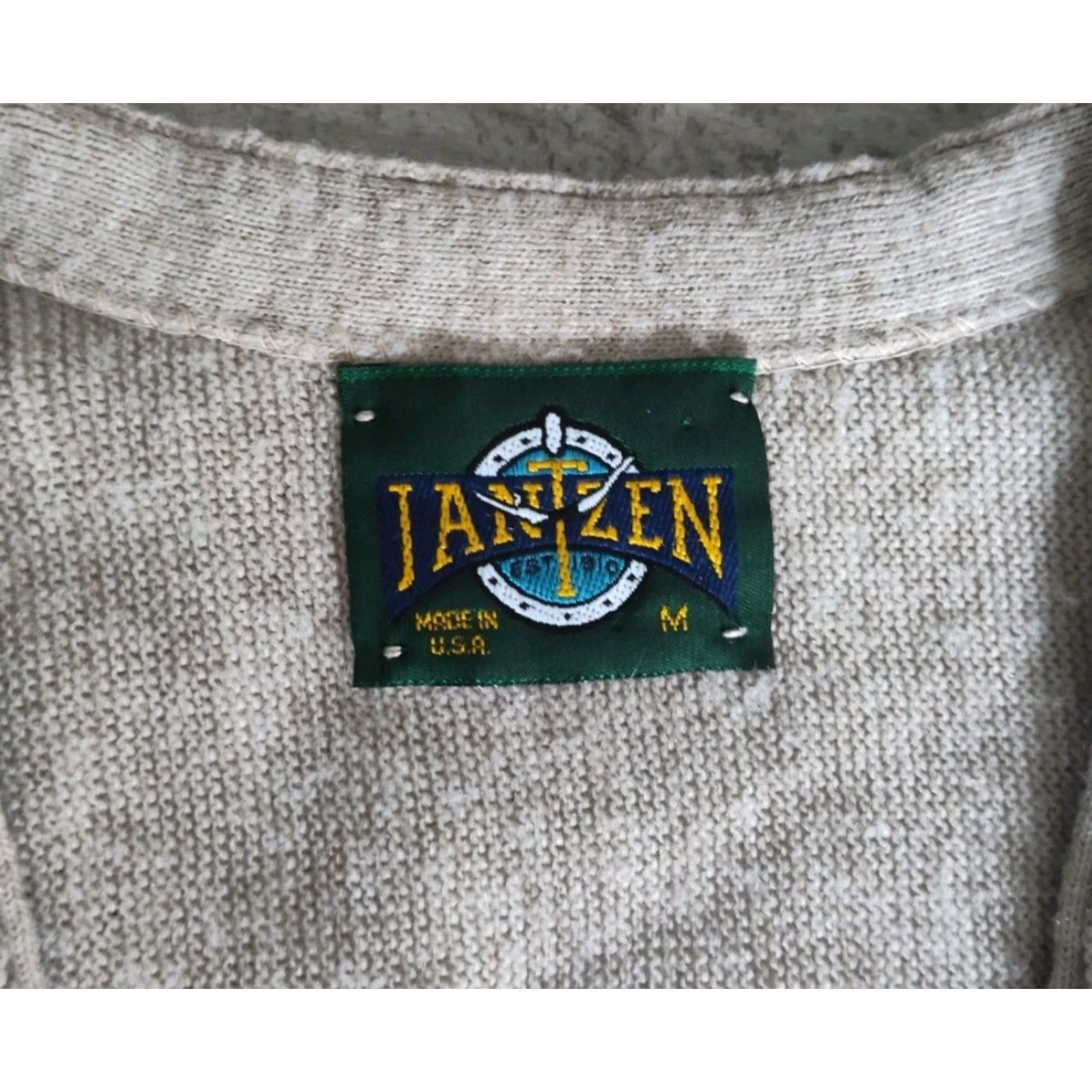 Jantzen VINTAGE Jantzen Men’s Cardigan Sweater M Casual Winter Fall Spring Summer USA 80s 90s Size US M / EU 48-50 / 2 - 5 Thumbnail