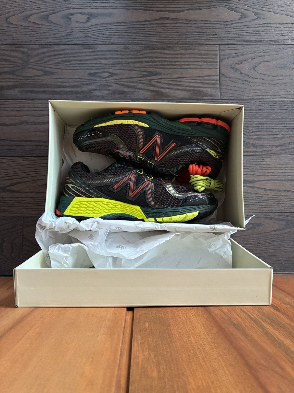 Aime Leon Dore × New Balance LAST DROP!!! Aimé Leon Dore x New Balance 860v2 Size US 9 / EU 42 - 2 Thumbnail