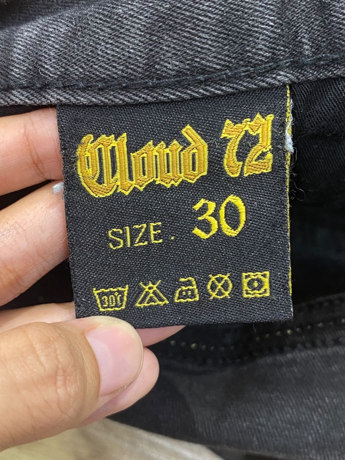 Japanese Brand Japanese Brand Dark Faded Wash Style Straight Cut Jeans Size US 32 / EU 48 - 11 Thumbnail