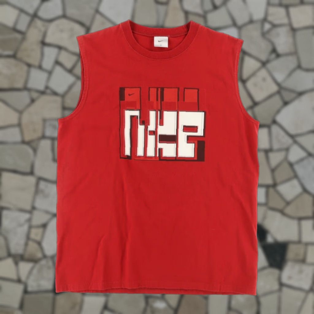 Nike VTG Nike Sleeveless Y2K Solid T-Shirt Red Men's L Size US L / EU 52-54 / 3 - 1 Thumbnail