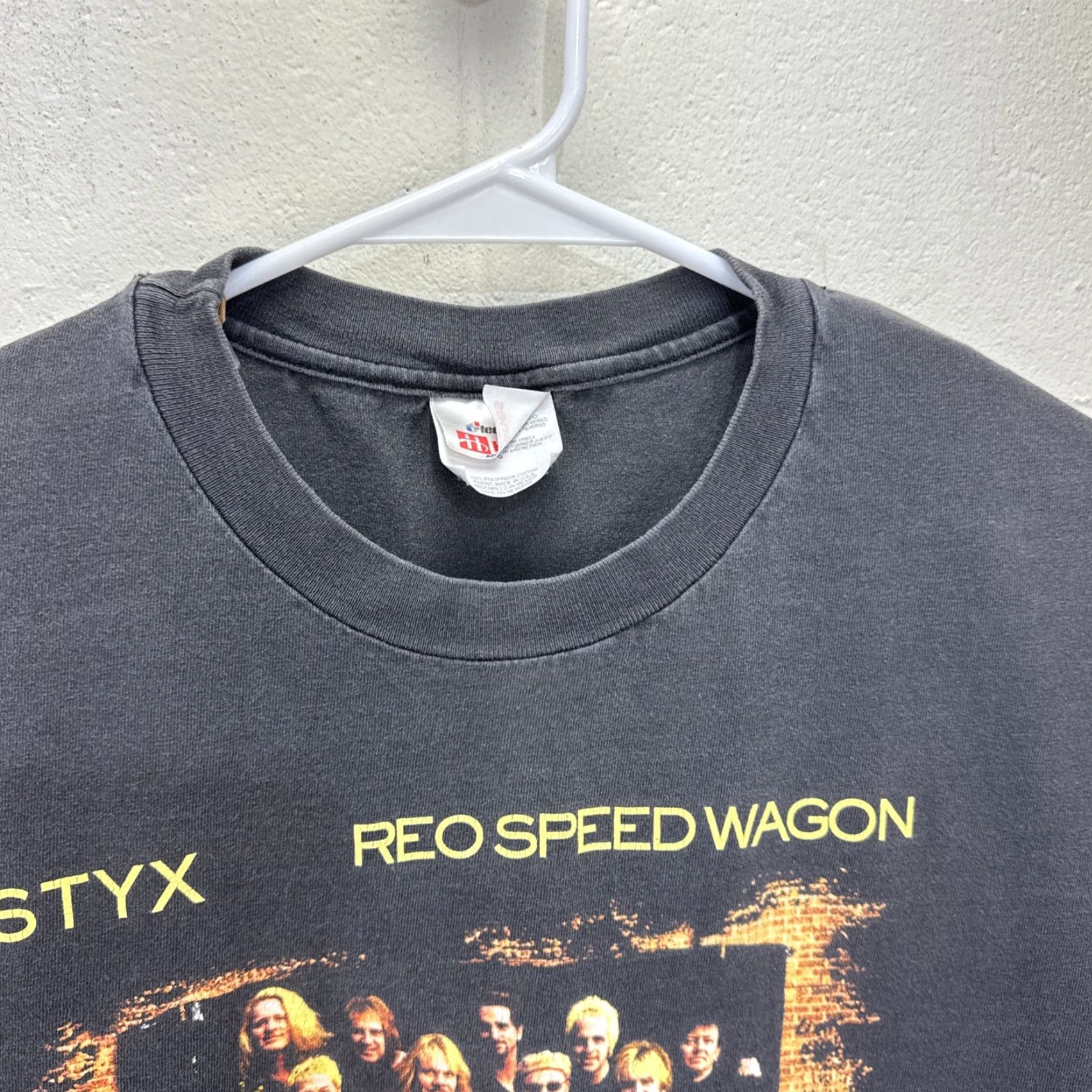 Vintage VINTAGE Styx Tour T Shirt Black Rock Large Adult Unisex Cotton 2000 Concert Tee Mens Size US L / EU 52-54 / 3 - 4 Thumbnail