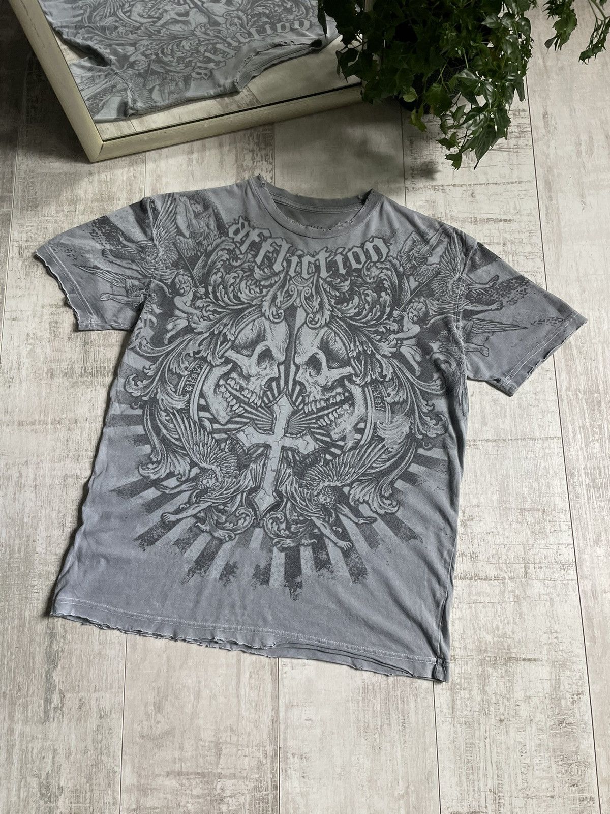 Affliction Y2K Affliction Skull/Angel T-Shirt Over Printed Japanese Vtg Size US M / EU 48-50 / 2 - 1 Thumbnail