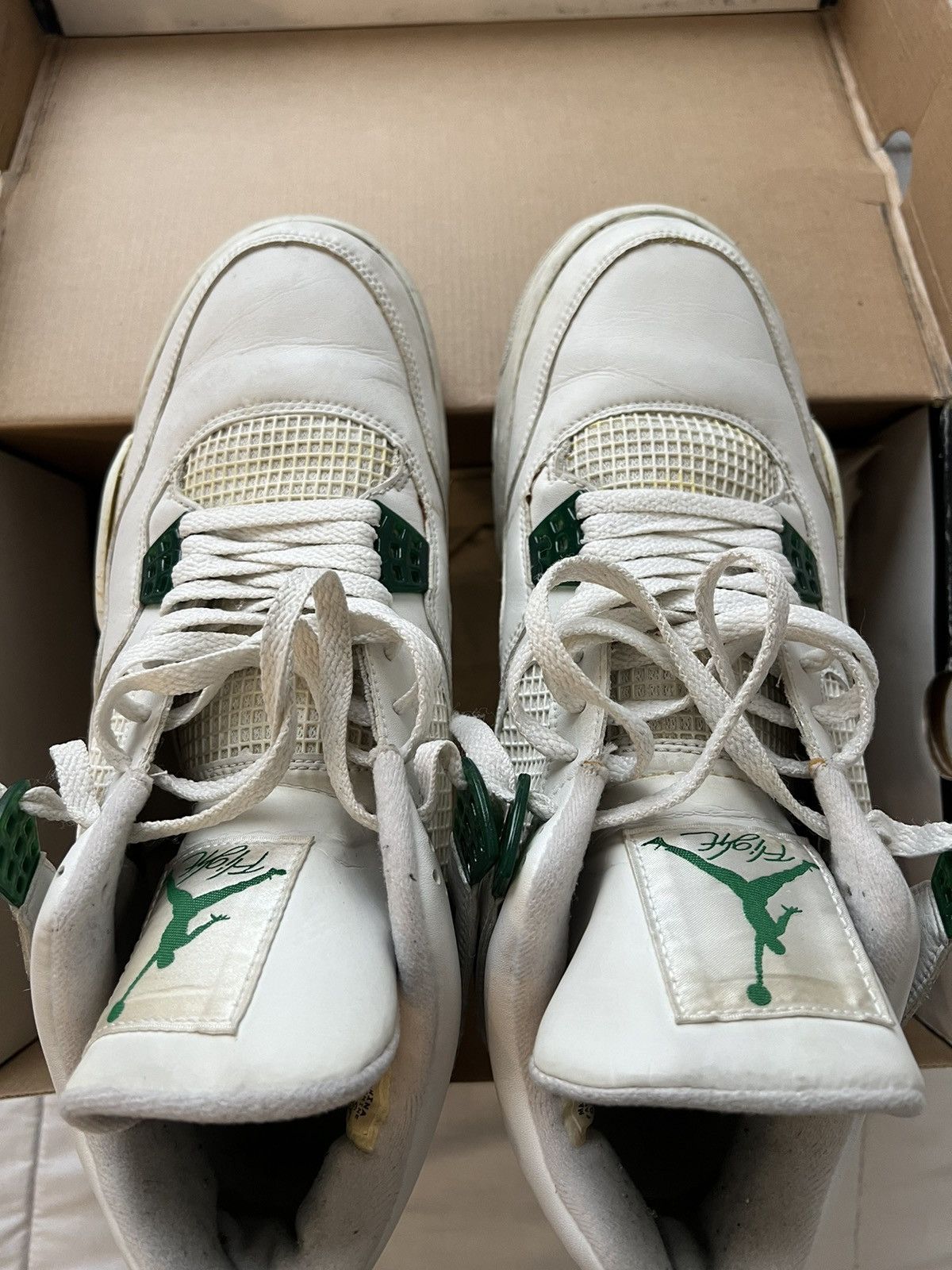 Jordan Brand 2004 Air Jordan 4 Retro “Classic Green” Size US 12 / EU 45 - 5 Thumbnail