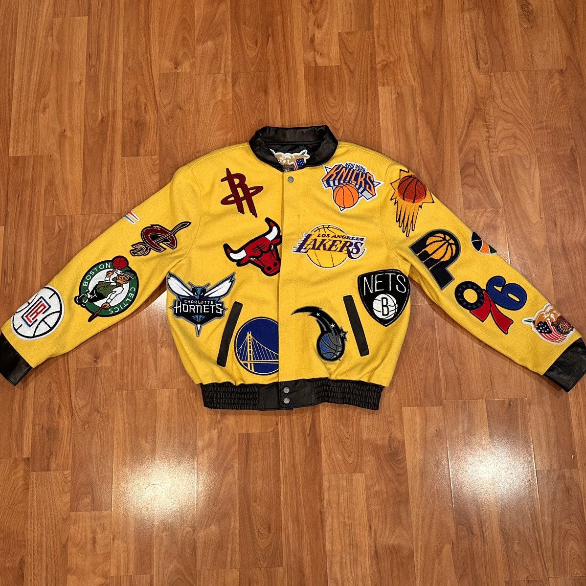 Jeff Hamilton × NBA Jeff Hamilton NBA Collage Wool and Leather Jacket Size M New Size US M / EU 48-50 / 2 - 1 Thumbnail