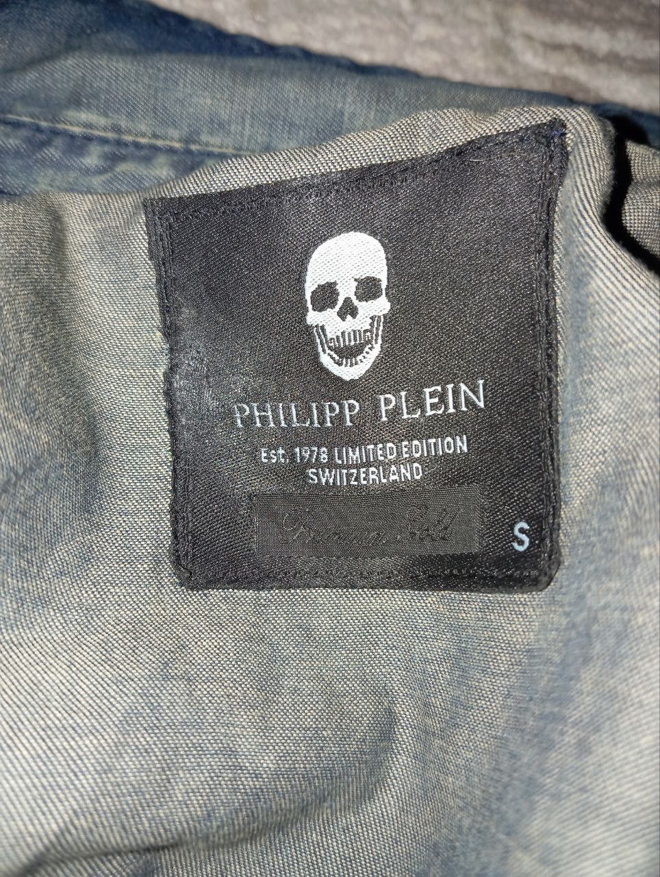 Philipp Plein Philipp Plein Denim Shirt Skulls Embossed Size US S / EU 44-46 / 1 - 3 Thumbnail