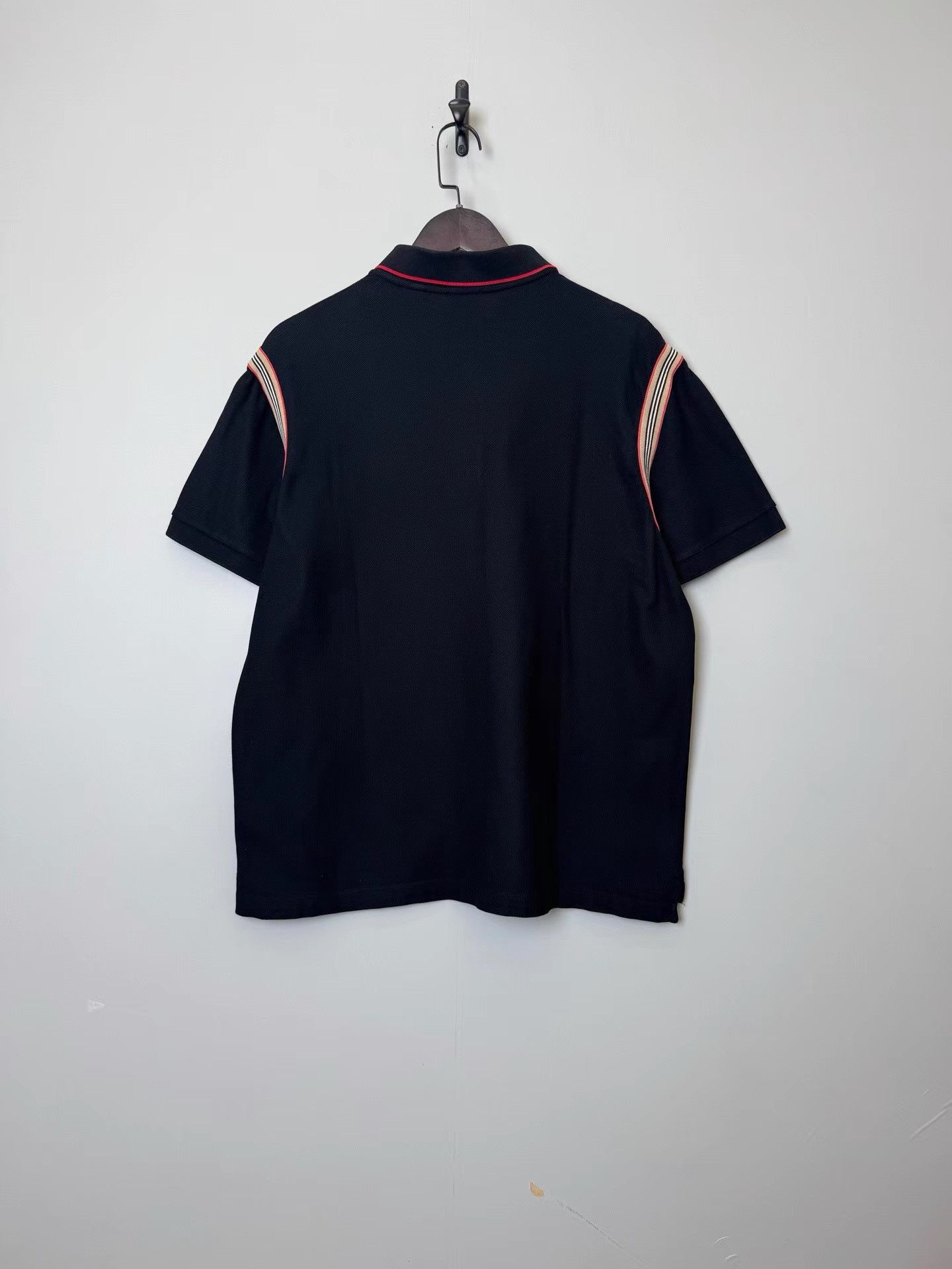 Burberry Burberry Color Striped TB Embroidered Polo Shirt K36 Size US XL / EU 56 / 4 - 2 Thumbnail