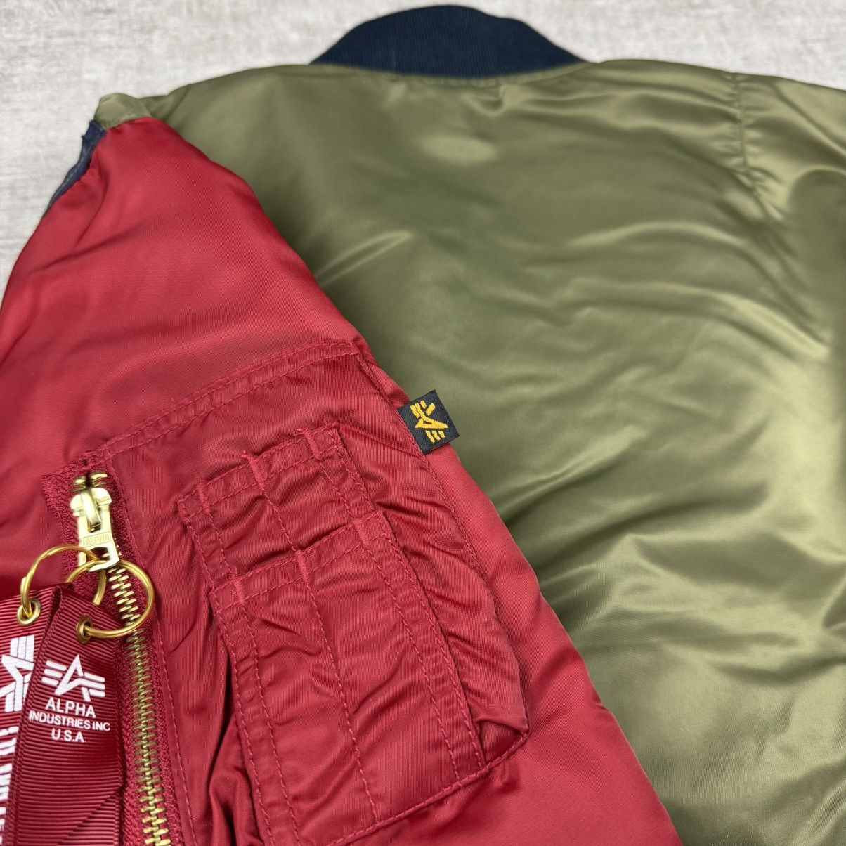 Alpha Industries × Kith Alpha Industries x Kith Reversible Bomber Jacket Size US S / EU 44-46 / 1 - 5 Thumbnail