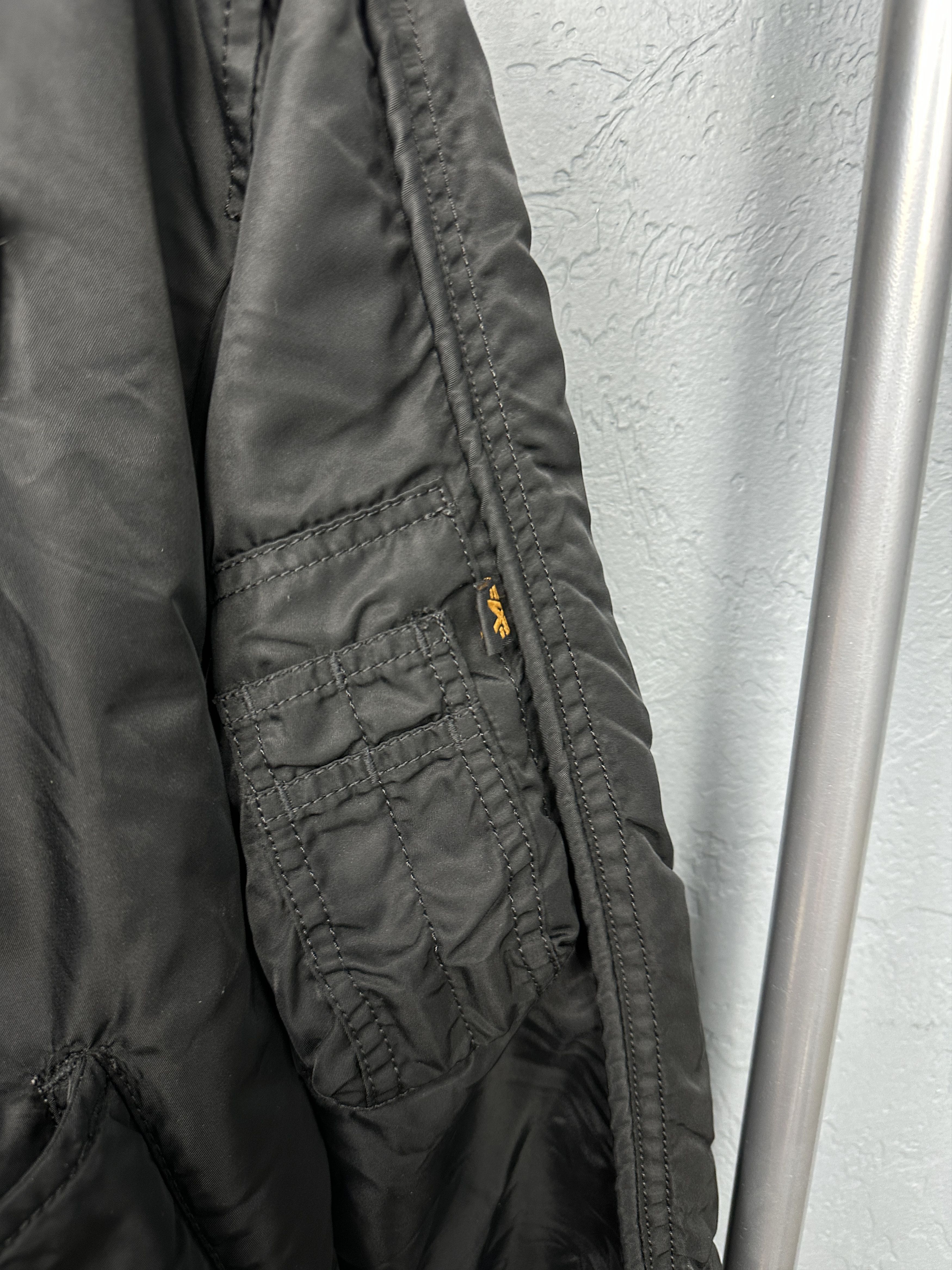 Alpha Industries Alpha Industries Flight Pilot Nylon Bomber Jacket USA Size US M / EU 48-50 / 2 - 4 Thumbnail