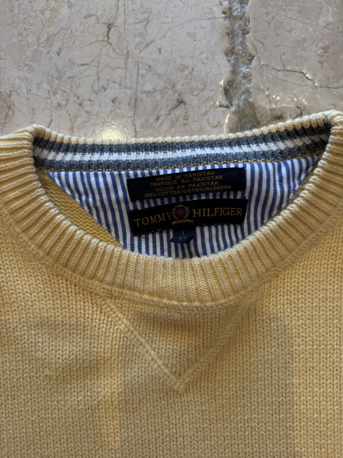 Tommy Hilfiger Vintage Tommy Hilfiger yellow knit sweater Size US L / EU 52-54 / 3 - 2 Thumbnail
