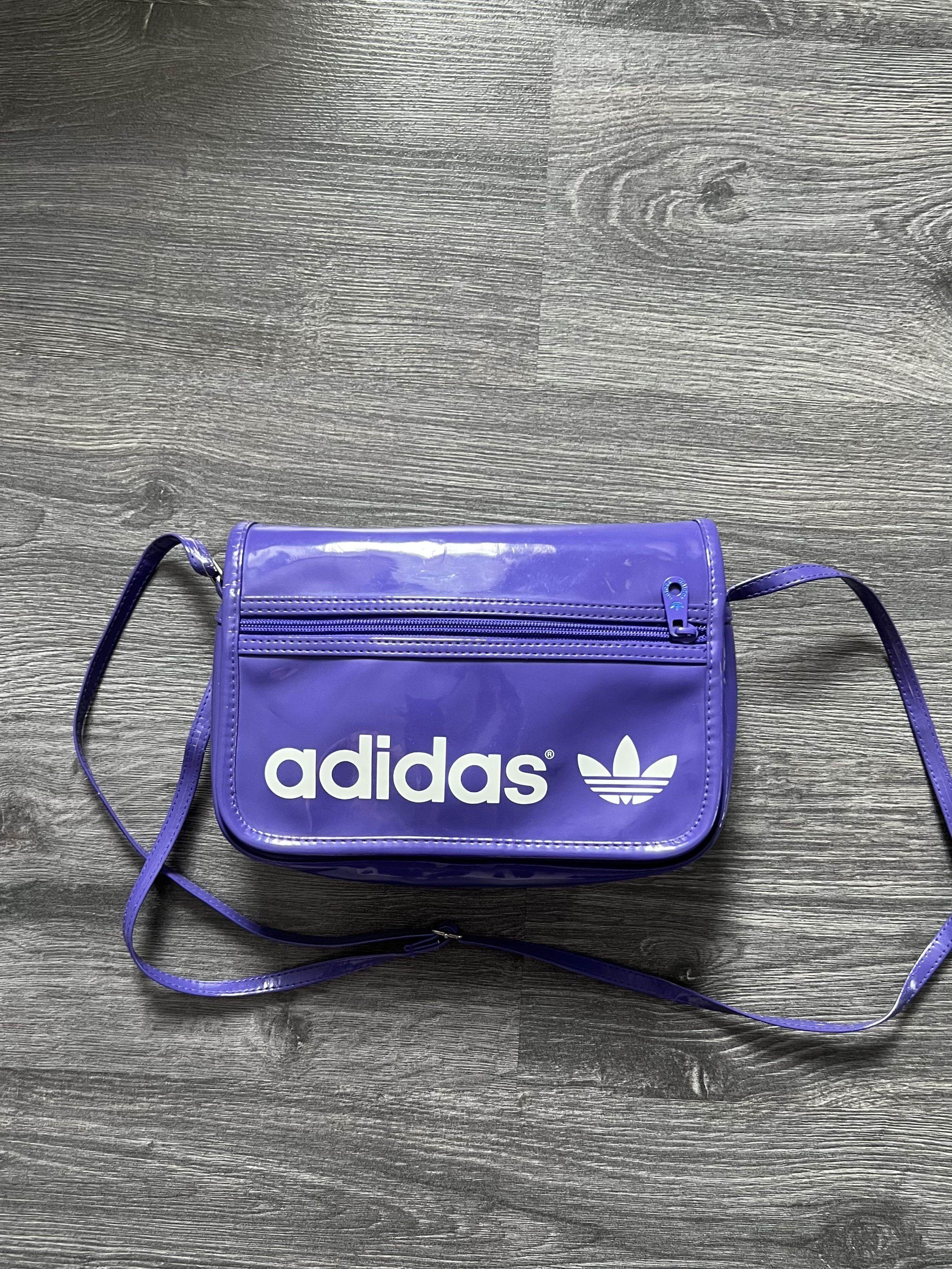 Adidas Adidas Originals Patent Purple Shoulder Bag Size ONE SIZE - 11 Thumbnail