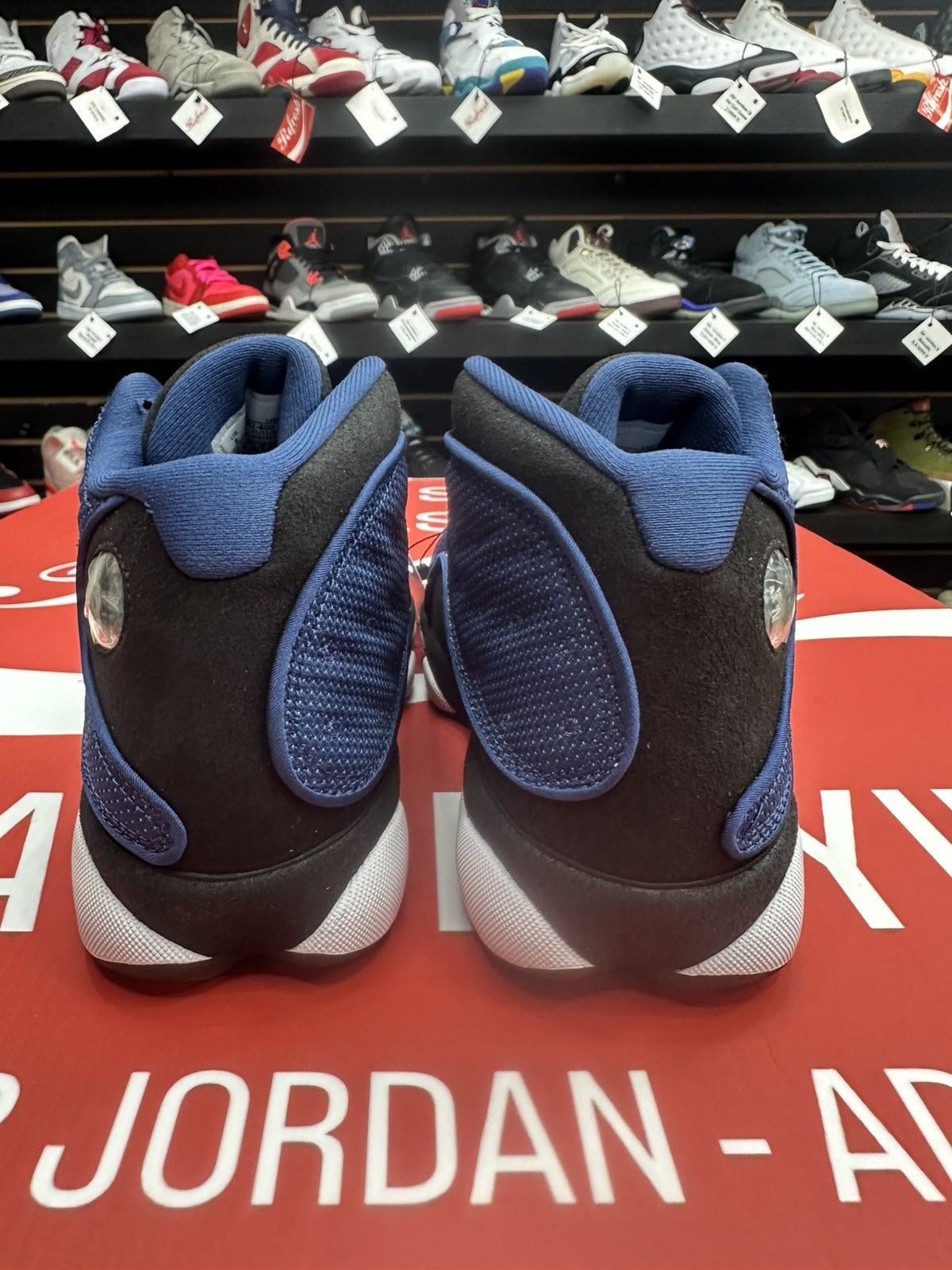 Jordan Brand Air Jordan 13 Brave Blue Size 8 Size US 8 / EU 41 - 5 Thumbnail
