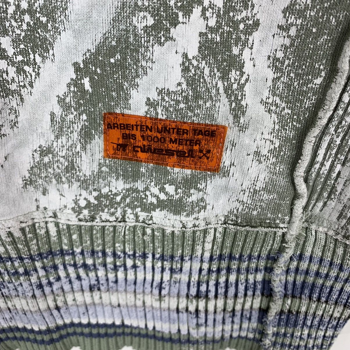 Diesel × Vintage DIESEL PAINTING ART FULL PRINT CREWNECK Size US S / EU 44-46 / 1 - 8 Thumbnail