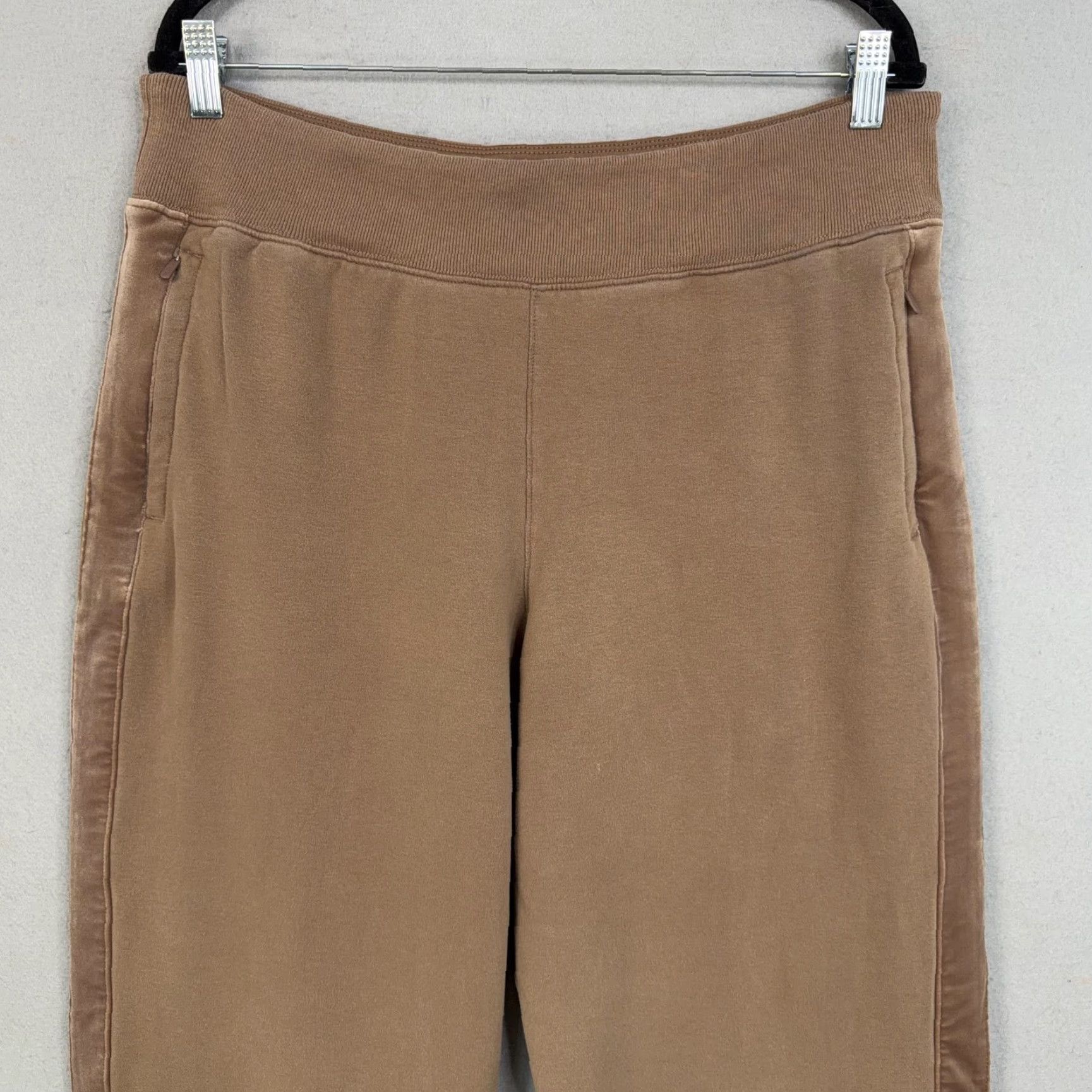 Athleta Athleta Pants Womens Large Brown Fleece Wide Leg Snap Ankle Zip Pockets Cozy Size 36" / US 14 / IT 50 - 2 Thumbnail