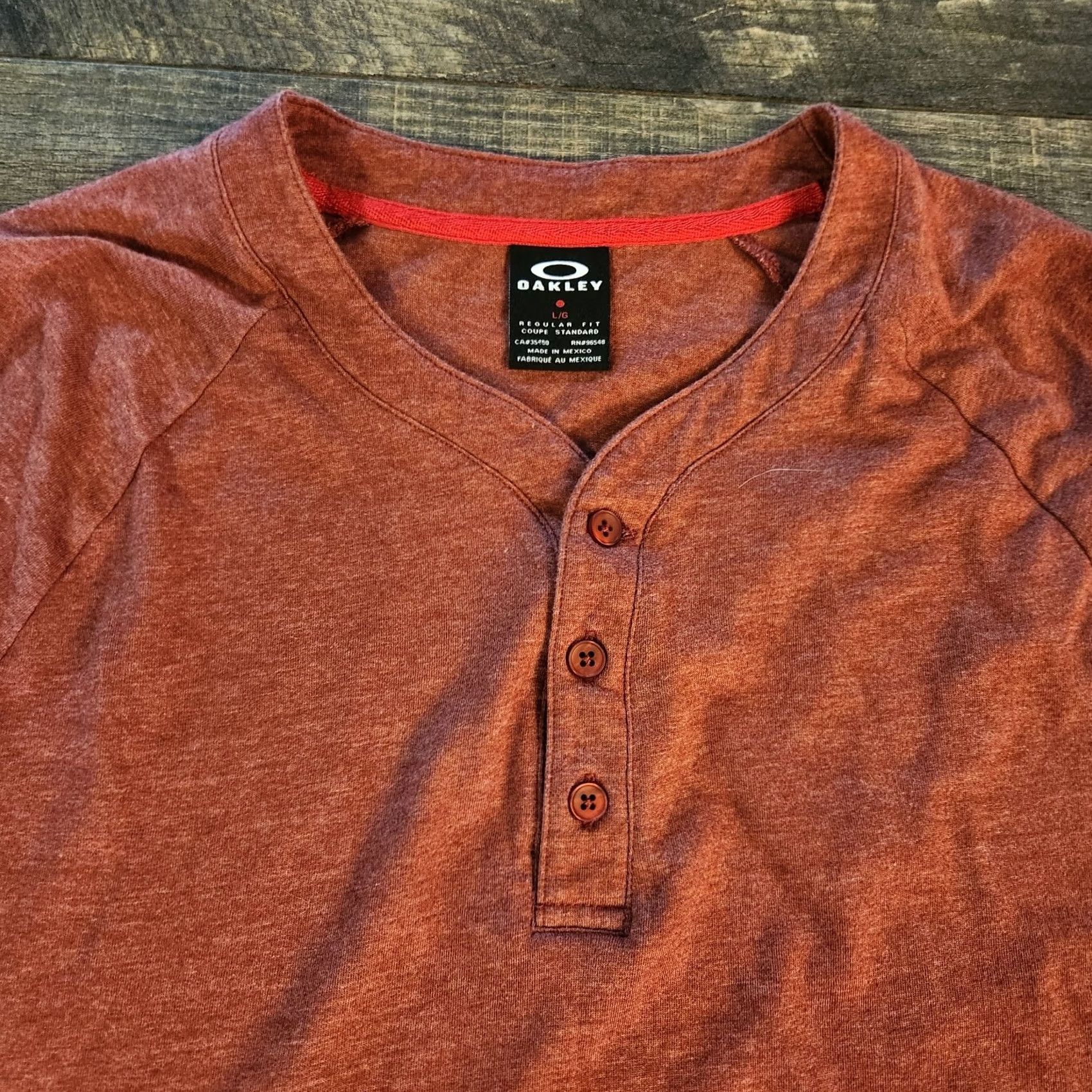 Oakley Oakley Henley Long Sleeve Shirt Mens Large Burnt Orange Stretch Lightweight Size US L / EU 52-54 / 3 - 4 Thumbnail