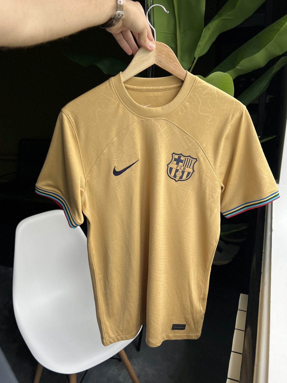 Nike Nike Barcelona Away Jersey 22/23 S Nöggu Jr #28 Size US S / EU 44-46 / 1 - 3 Thumbnail