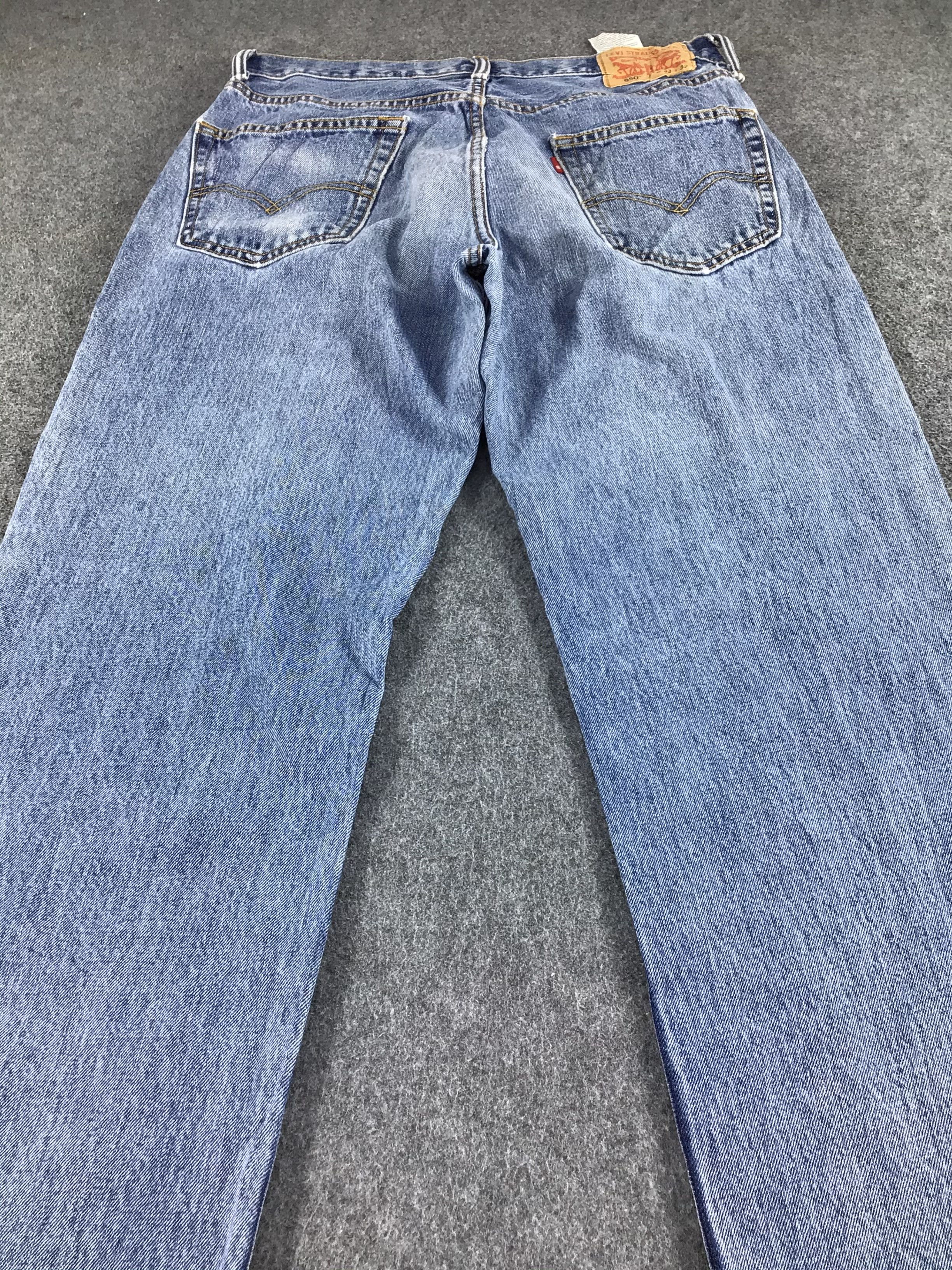 Levi's Vintage Levis 550 Jeans Blue Wash Denim -J590 Size US 32 / EU 48 - 4 Thumbnail