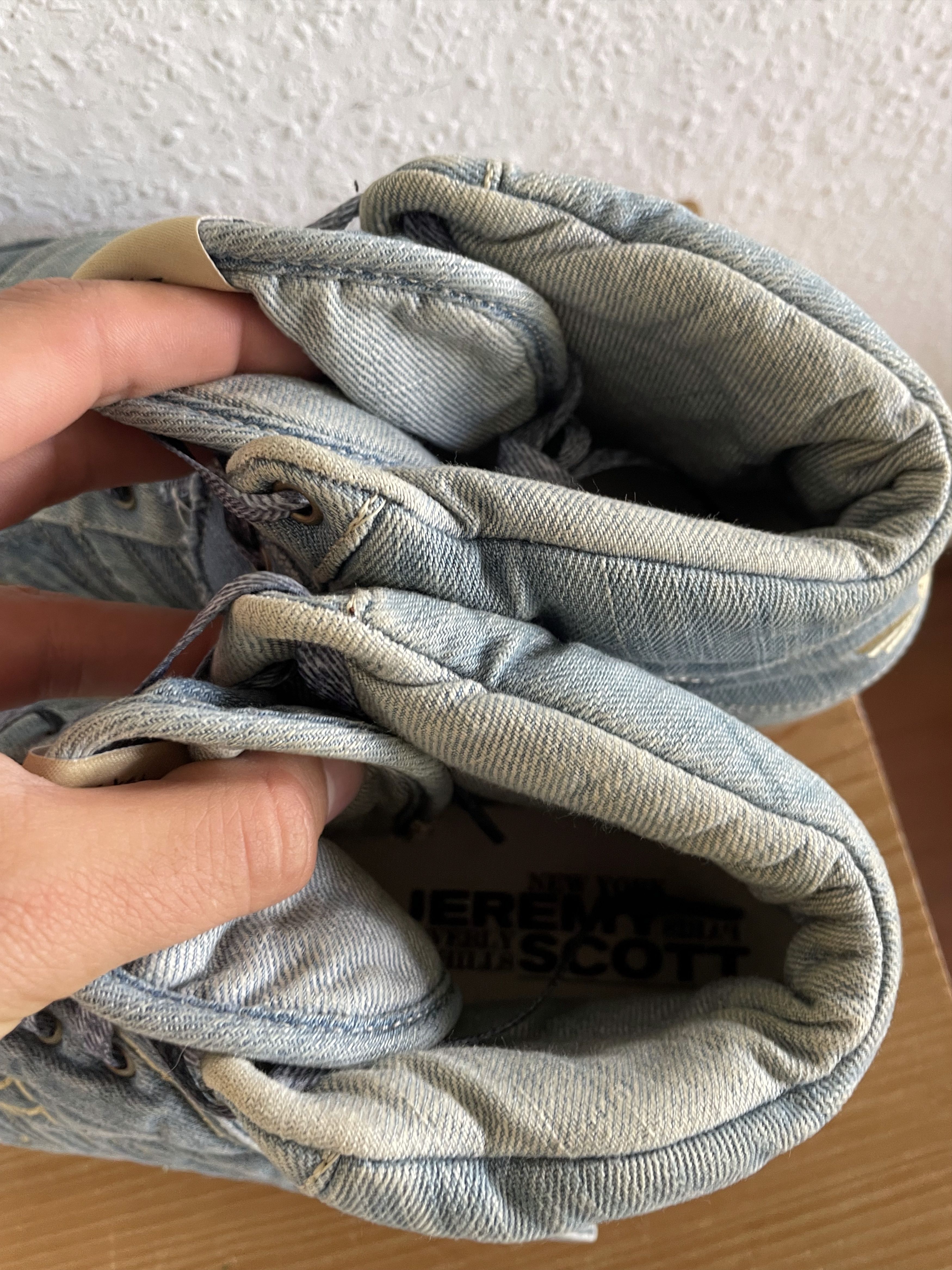 Adidas × Jeremy Scott JS Denim Wings Sneakers Size US 12.5 / EU 45-46 - 7 Thumbnail