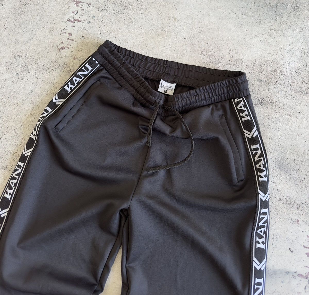 Karl Kani Karl Kani OG Tape Black Track Pants Size L Size US 34 / EU 50 - 6 Thumbnail