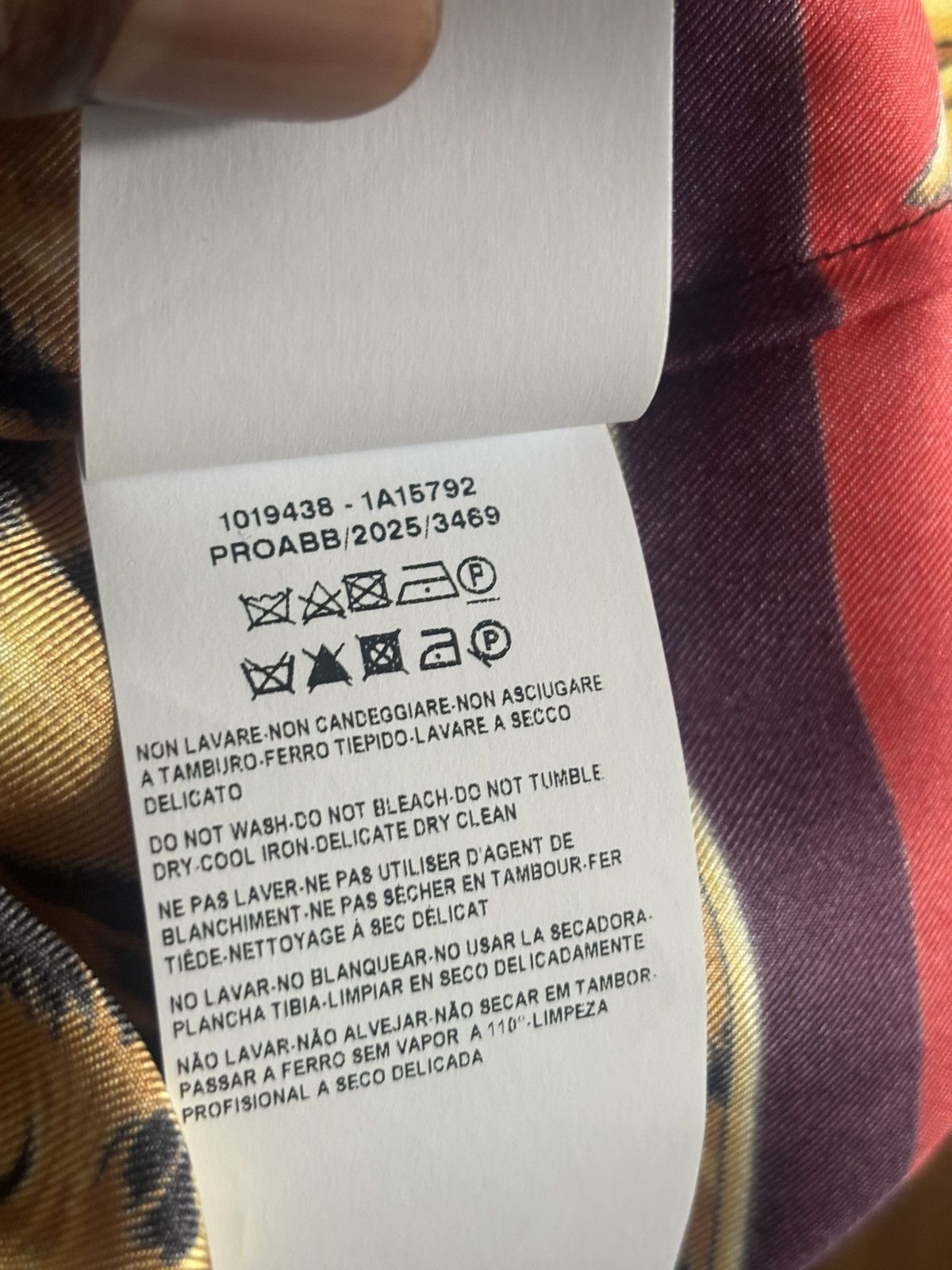 Versace Wild Cats silk shirt Size US M / EU 48-50 / 2 - 7 Thumbnail