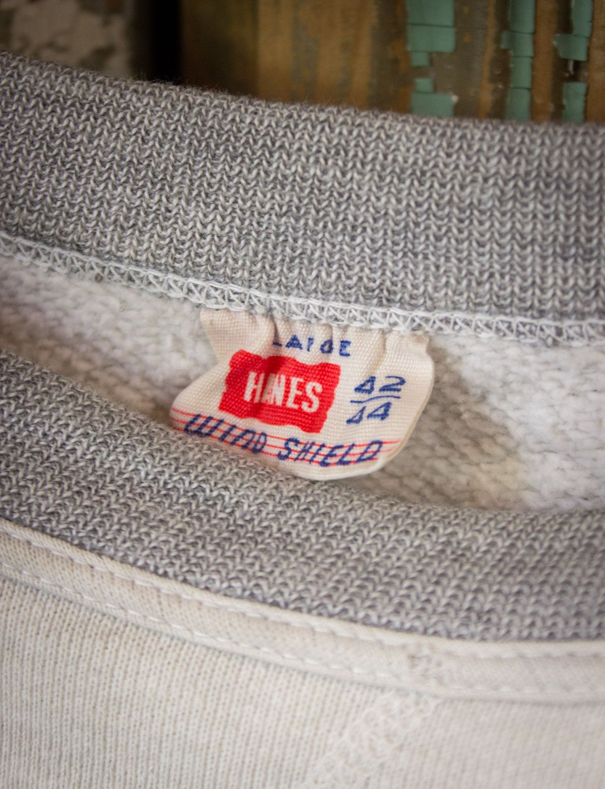 Vintage Vintage Hanes Single V Wind Shield Sweatshirt 50s Size US L / EU 52-54 / 3 - 2 Thumbnail