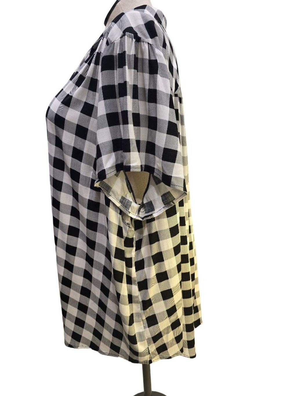 Torrid TORRID Black White Gingham Button Down Shirt Plus Size 4X Size 4XL / US 24-26 - 2 Thumbnail