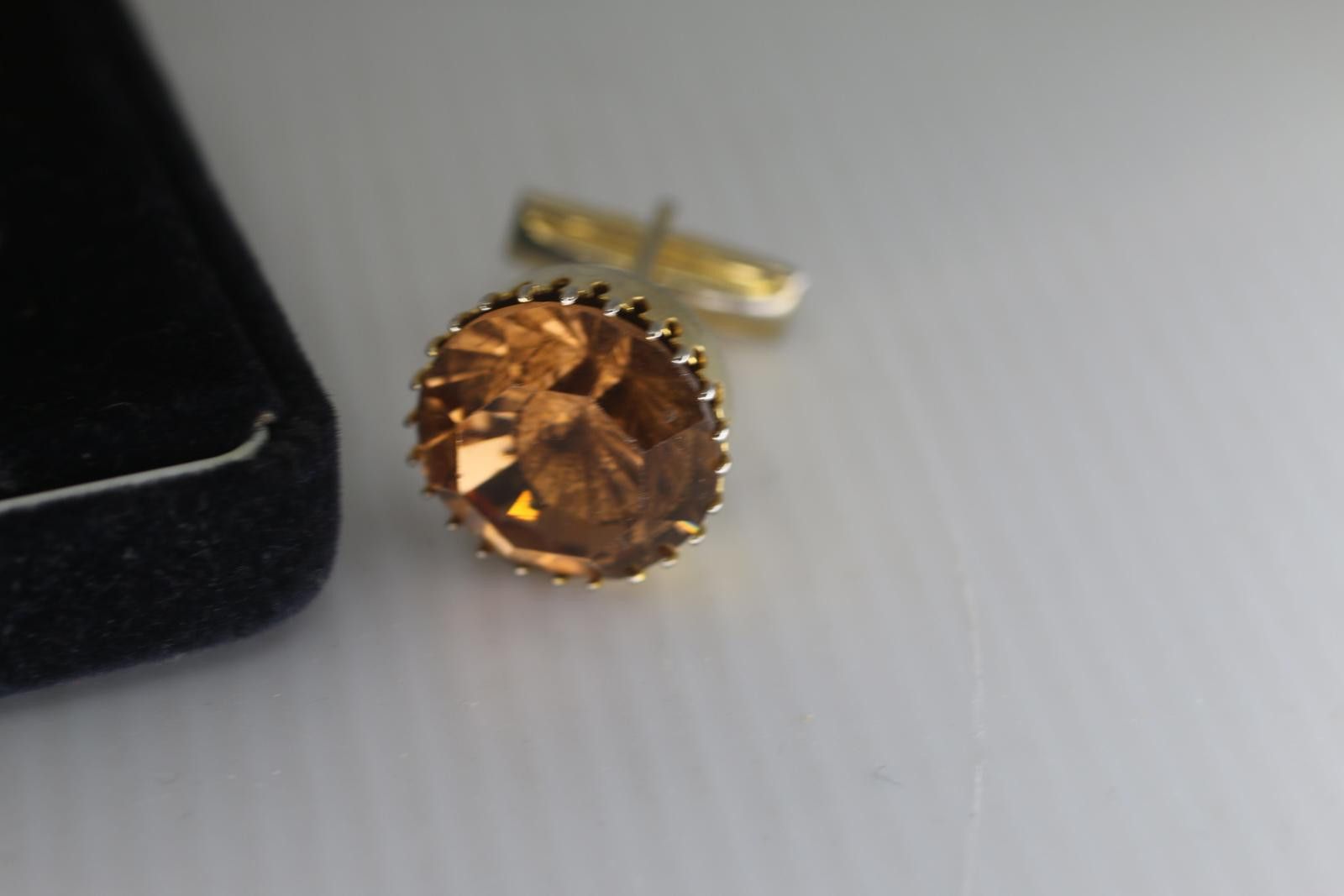 The Unbranded Brand VTG Gold Tone Cufflinks Tie Pin Set Faceted Amber Champagne Size ONE SIZE - 2 Thumbnail
