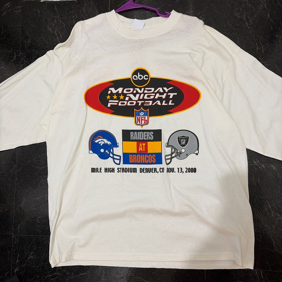 Other 2000 Monday Night Football Raiders vs Broncos white tee Size US XXL / EU 58 / 5 - 1 Thumbnail