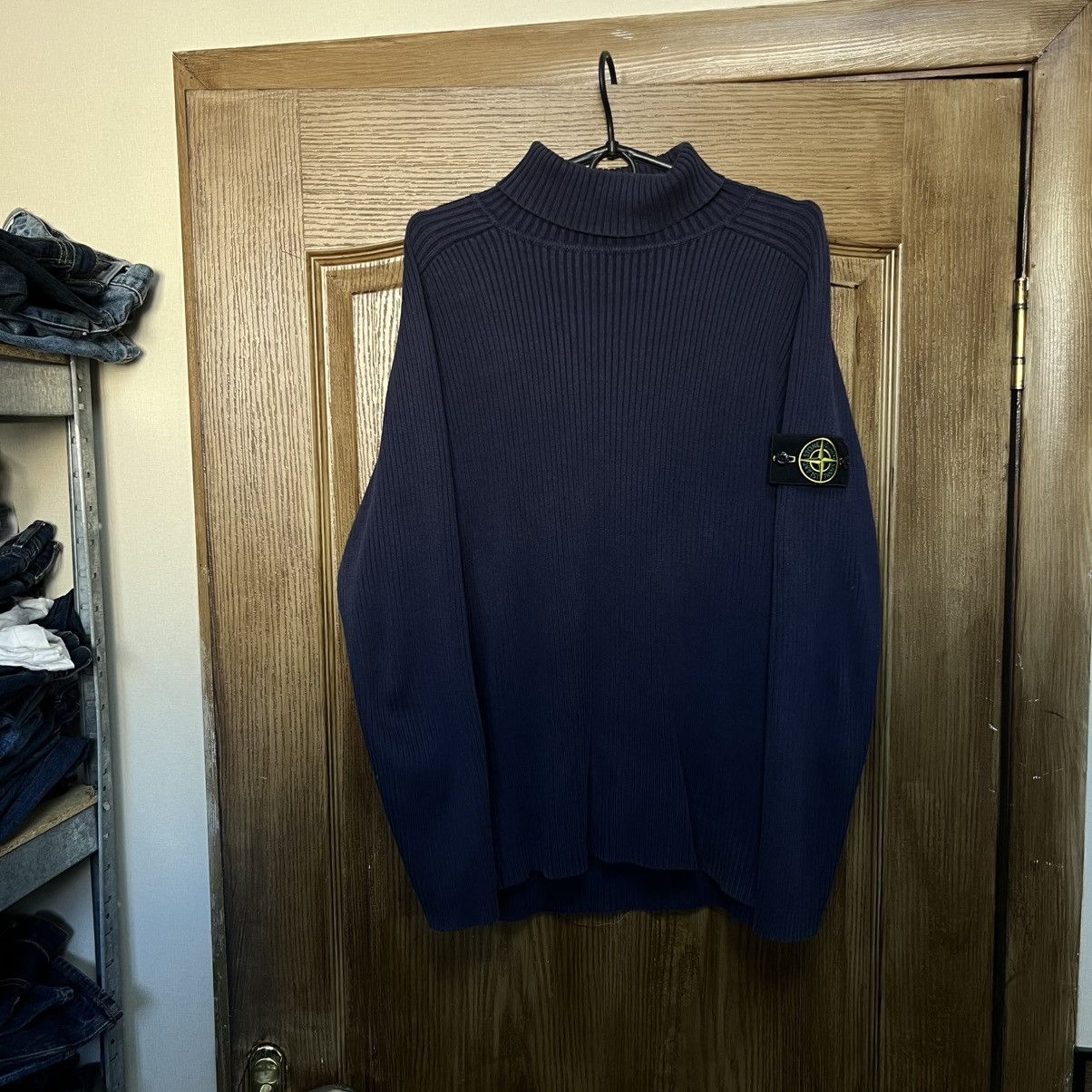 Stone Island Stone island turtle neck sweater sweatshirt Knit Size US M / EU 48-50 / 2 - 1 Thumbnail