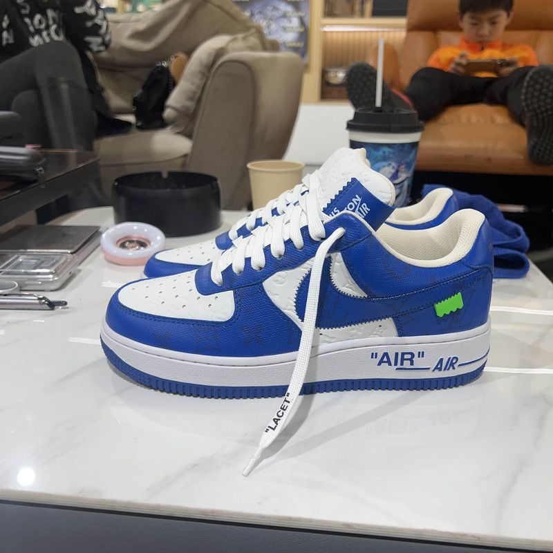 Louis Vuitton Nike x Louis Vuitton Air Force 1 Low Sneakers 0079 Size US 6.5 / EU 39-40 - 1 Thumbnail