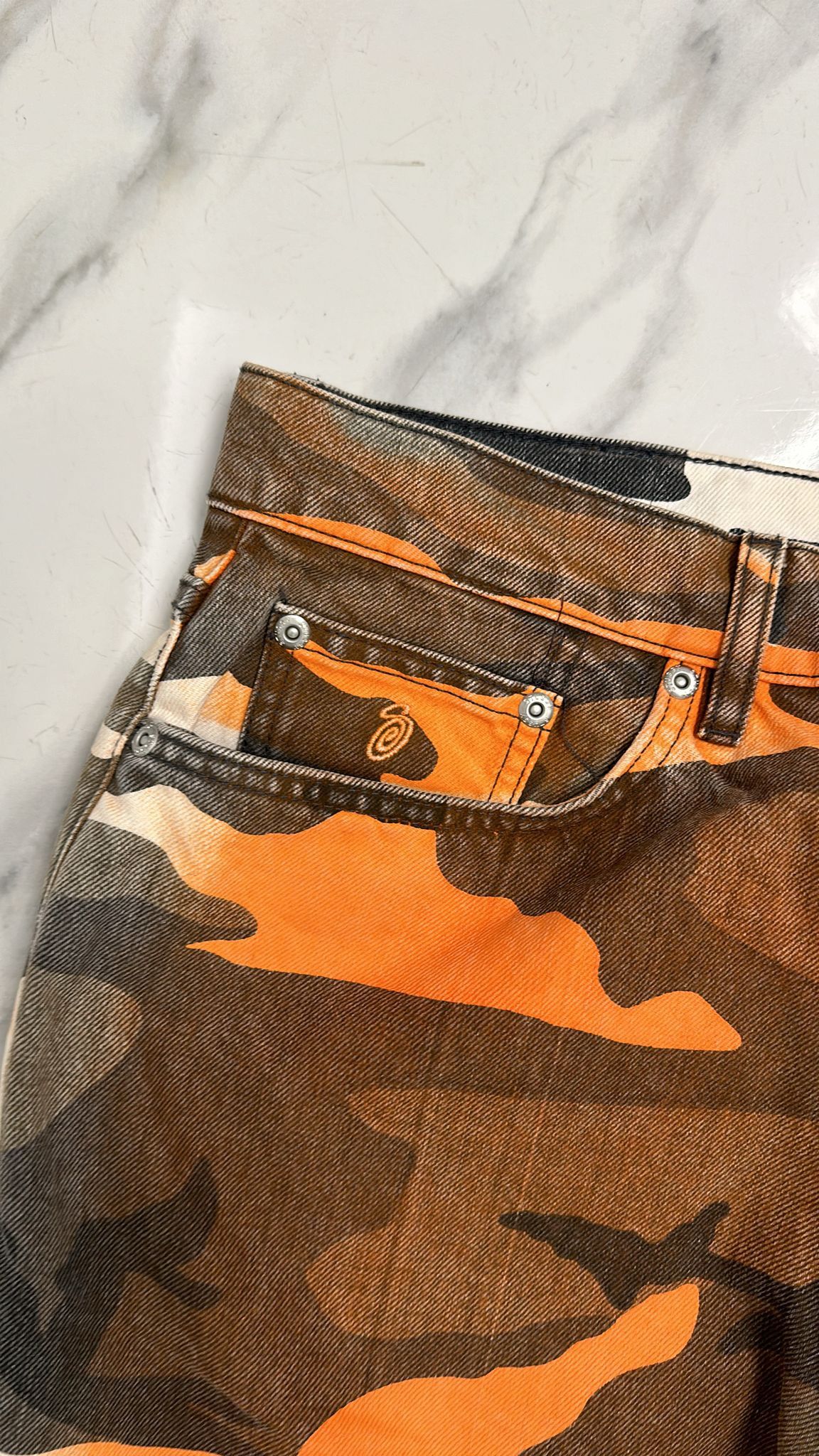 Stussy × Vintage Stüssy Dye Big Ol Spray Jeans Orange Camo Size 32 Size US 32 / EU 48 - 4 Thumbnail
