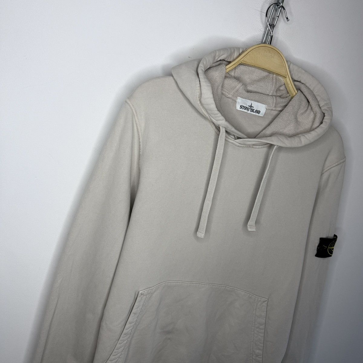 Stone Island Stone Island Hoodie Sweatshirt Hooded Beige Badge Logo Size US M / EU 48-50 / 2 - 3 Thumbnail