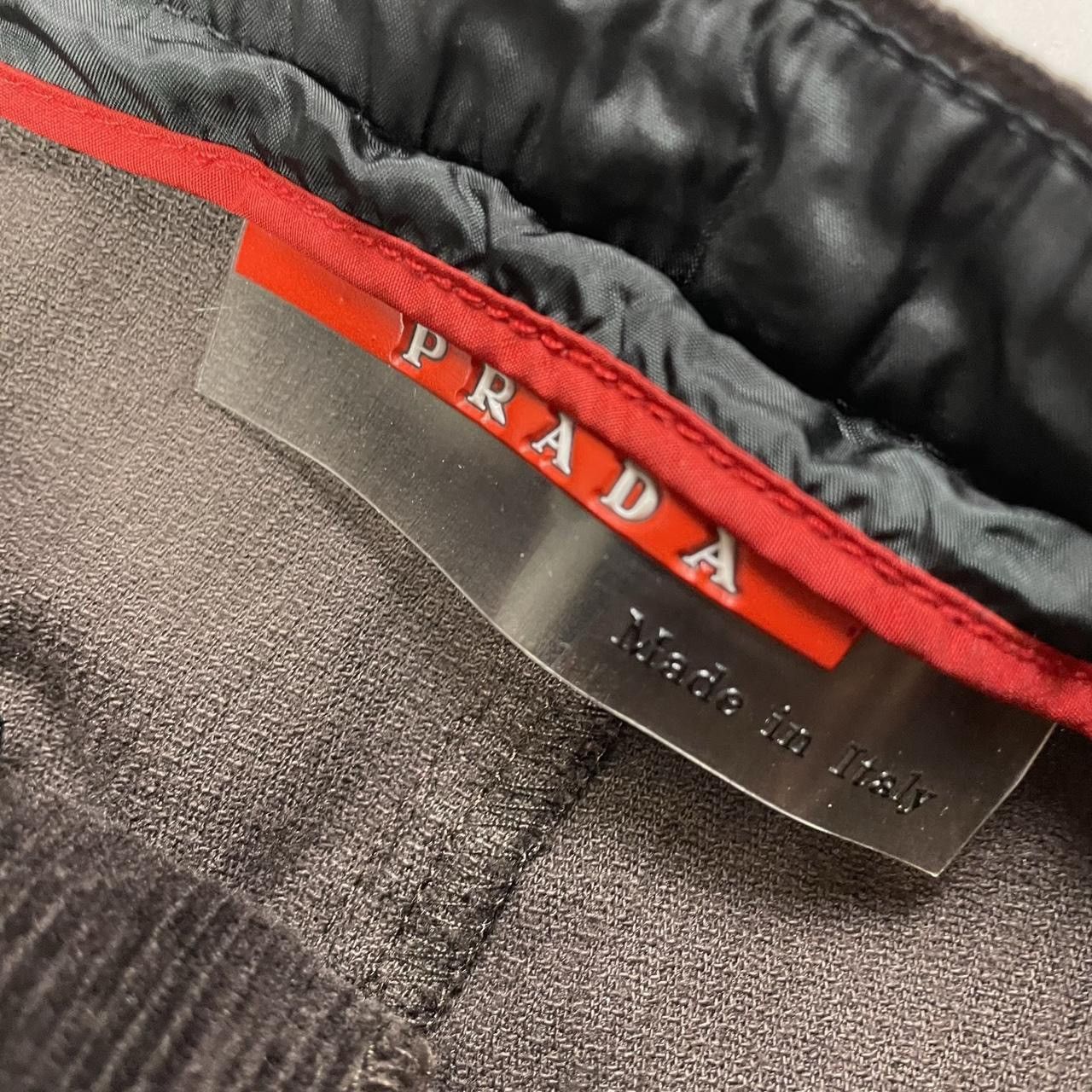 Prada Vintage Prada Sport Corduroy Trousers in Brown Size 27" / US 4 / IT 40 - 6 Thumbnail