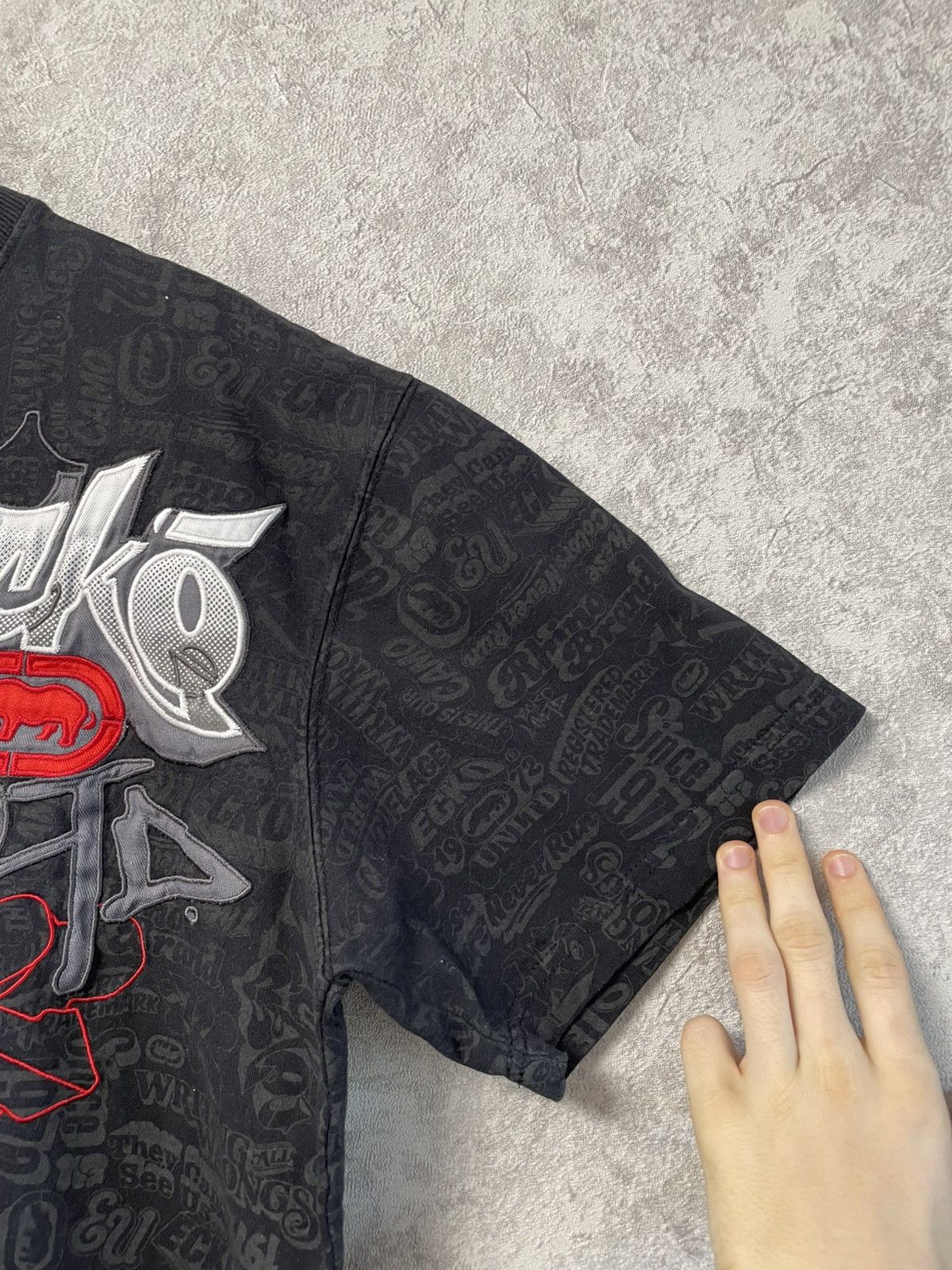 Ecko Unltd. Vintage Ecko Unltd Embroidered Logo Allover Print T-Shirt Size US L / EU 52-54 / 3 - 7 Thumbnail
