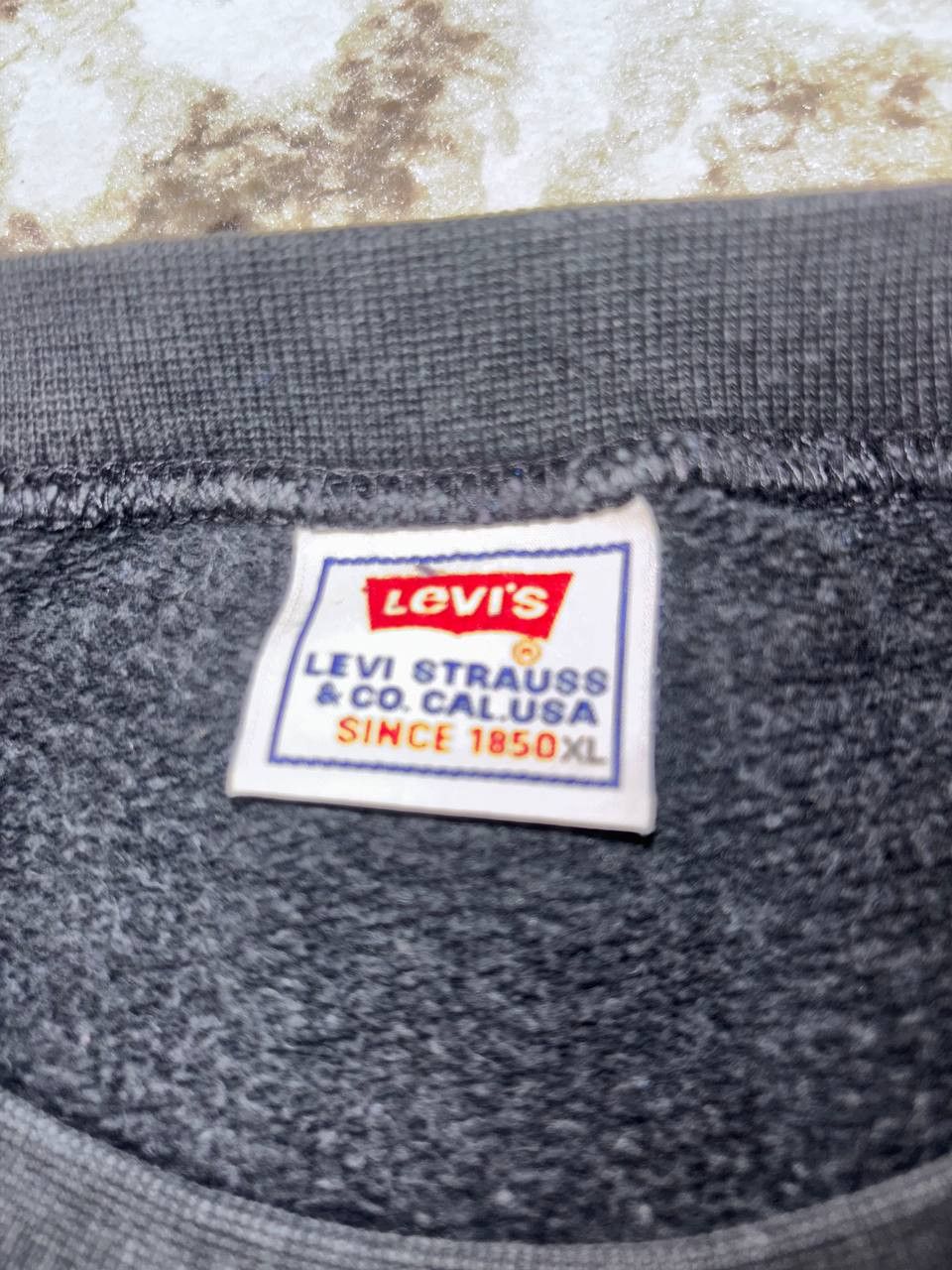 Levi's Levi’s Black Crewneck Sweatshirt – Size XL Size US XL / EU 56 / 4 - 10 Thumbnail