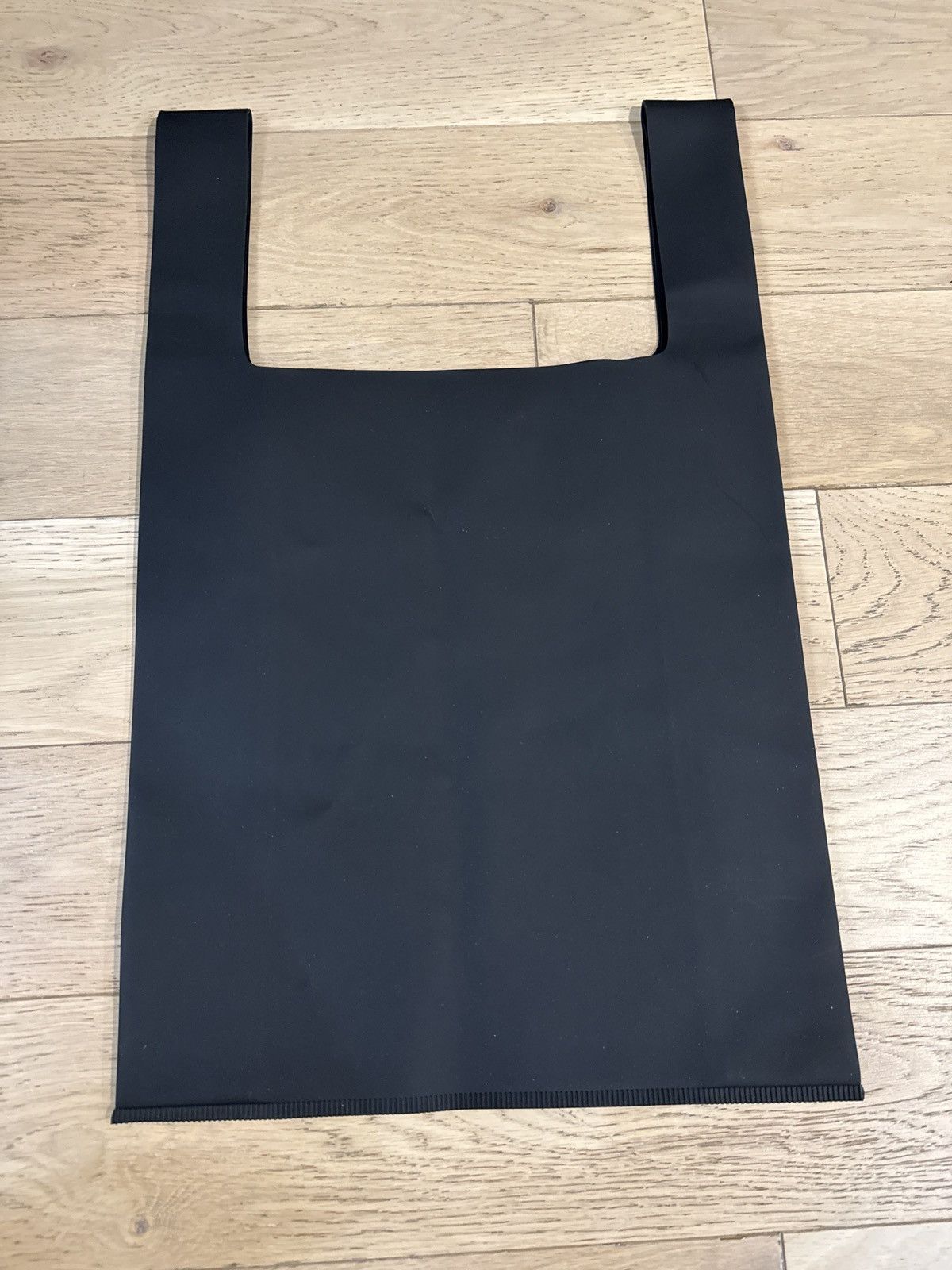 Alexander Wang Alexander Wang Black Rubber Hobo Tote Size ONE SIZE - 4 Thumbnail