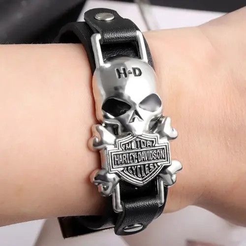 Jewelry × Leather Gothic Leather Punk Skull Bracelet Size ONE SIZE - 1 Thumbnail