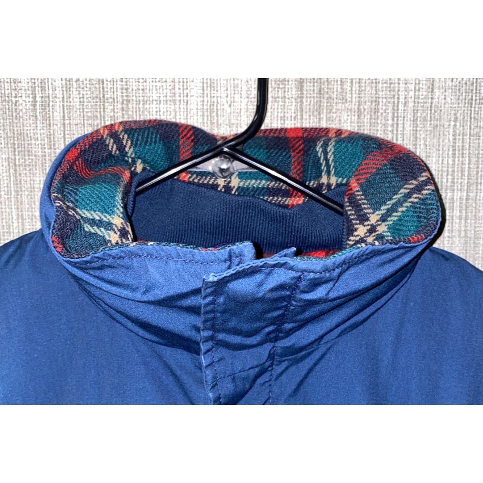 Vintage VINTAGE Woolrich Jacket Blue Plaid Lined Full Zip 25 In Armpit Men L Regular Woolrich Full Zip Mens Blue Plaid Jacket Size US L / EU 52-54 / 3 - 3 Thumbnail