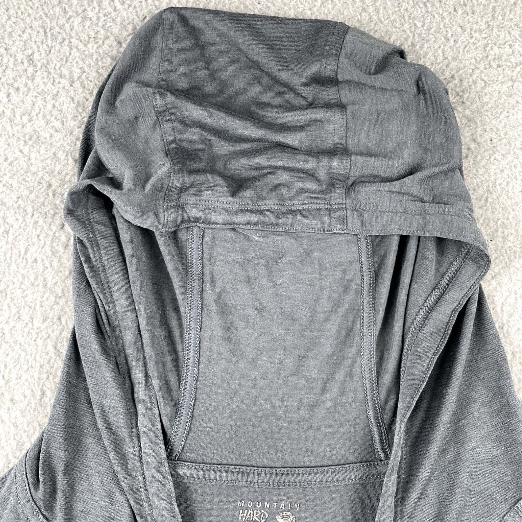 Vintage Rocky Mountain Hardwear Women’s L/XL Ultra Thin Hooded Long Sleeve Gray Soft T-Shirt Pullover Activewear climber hiking running gym nature Size XL / US 12-14 / IT 48-50 - 2 Thumbnail
