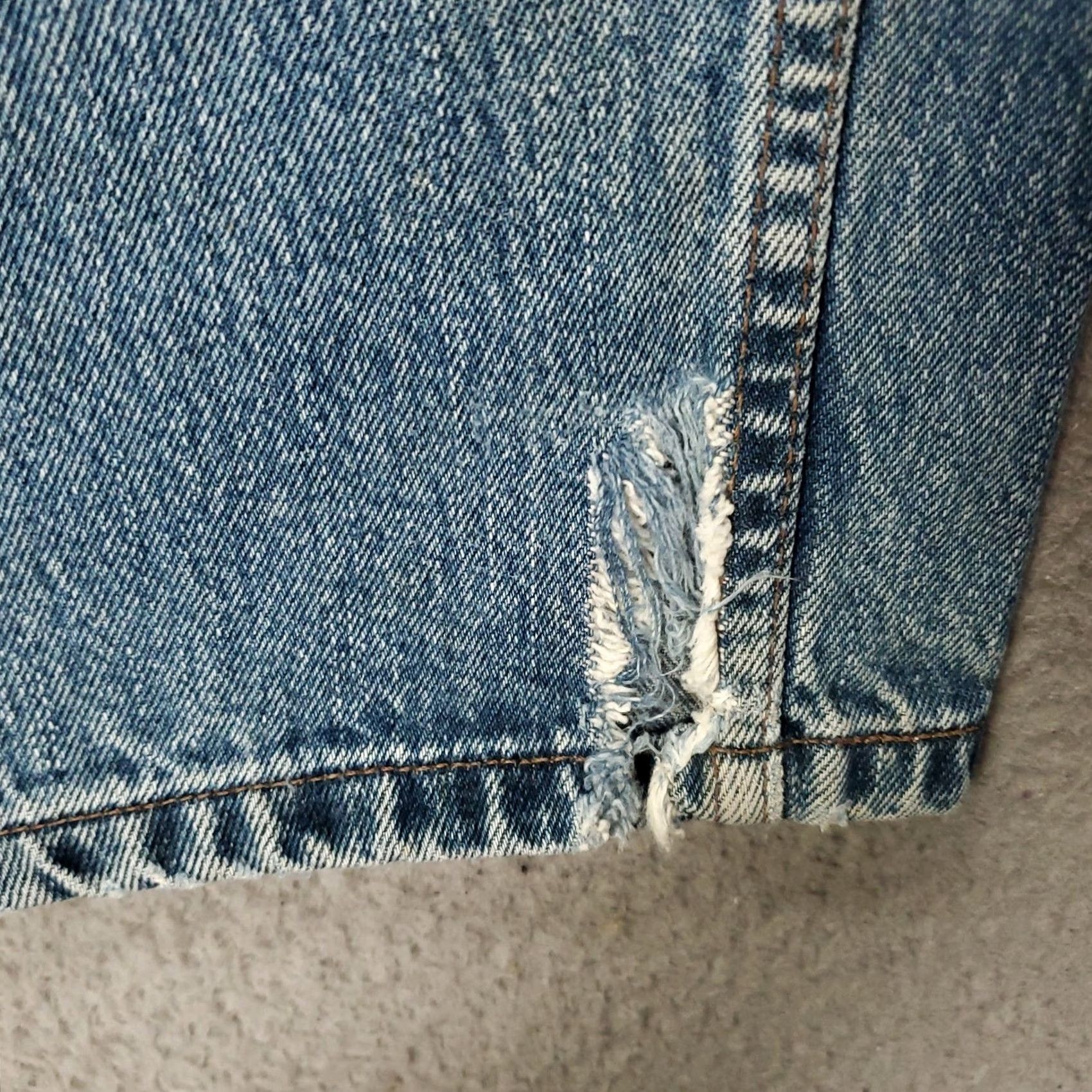 Vintage VINTAGE SilverTab Jeans Mens 34x33 Blue Distressed Skater Levi's Y2K 90s Grunge Hip Hop Clothes-Pocket 5-Zip? Size US 34 / EU 50 - 6 Thumbnail