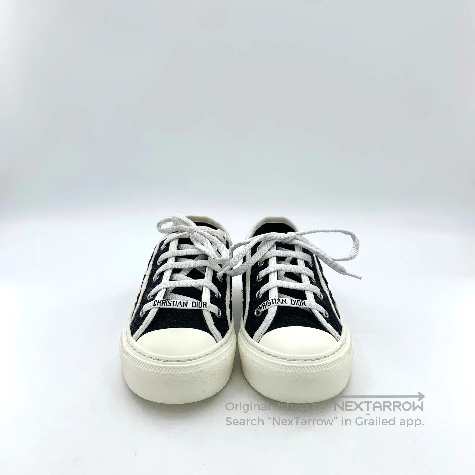 Dior Dior Black Floral Embroidered Laced Casual Flat Sneakers| Size US 5 / IT 35 - 3 Thumbnail