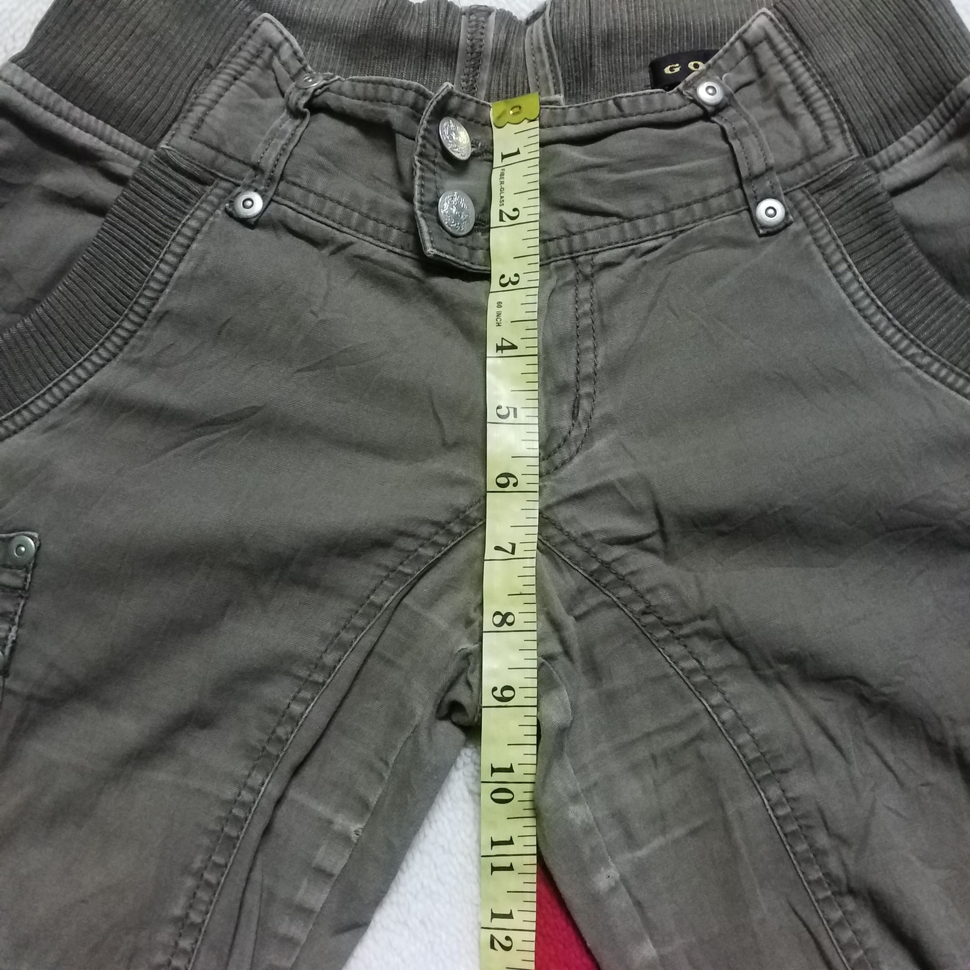 Japanese Brand LOW RISE SUPER FLARE CARGO PANT DISTRESS Size 32" / US 10 / IT 46 - 4 Thumbnail