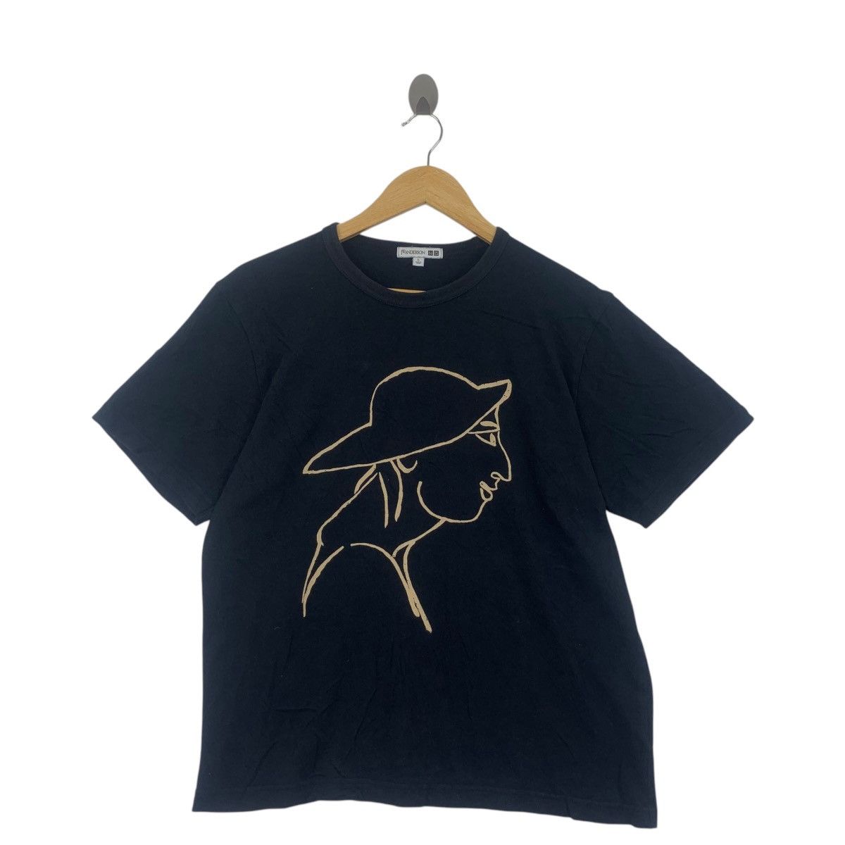 JW Anderson JW ANDERSON x UNIQLO Fisherman Painting Tee Shirt Top Size L / US 10 / IT 46 - 1 Thumbnail