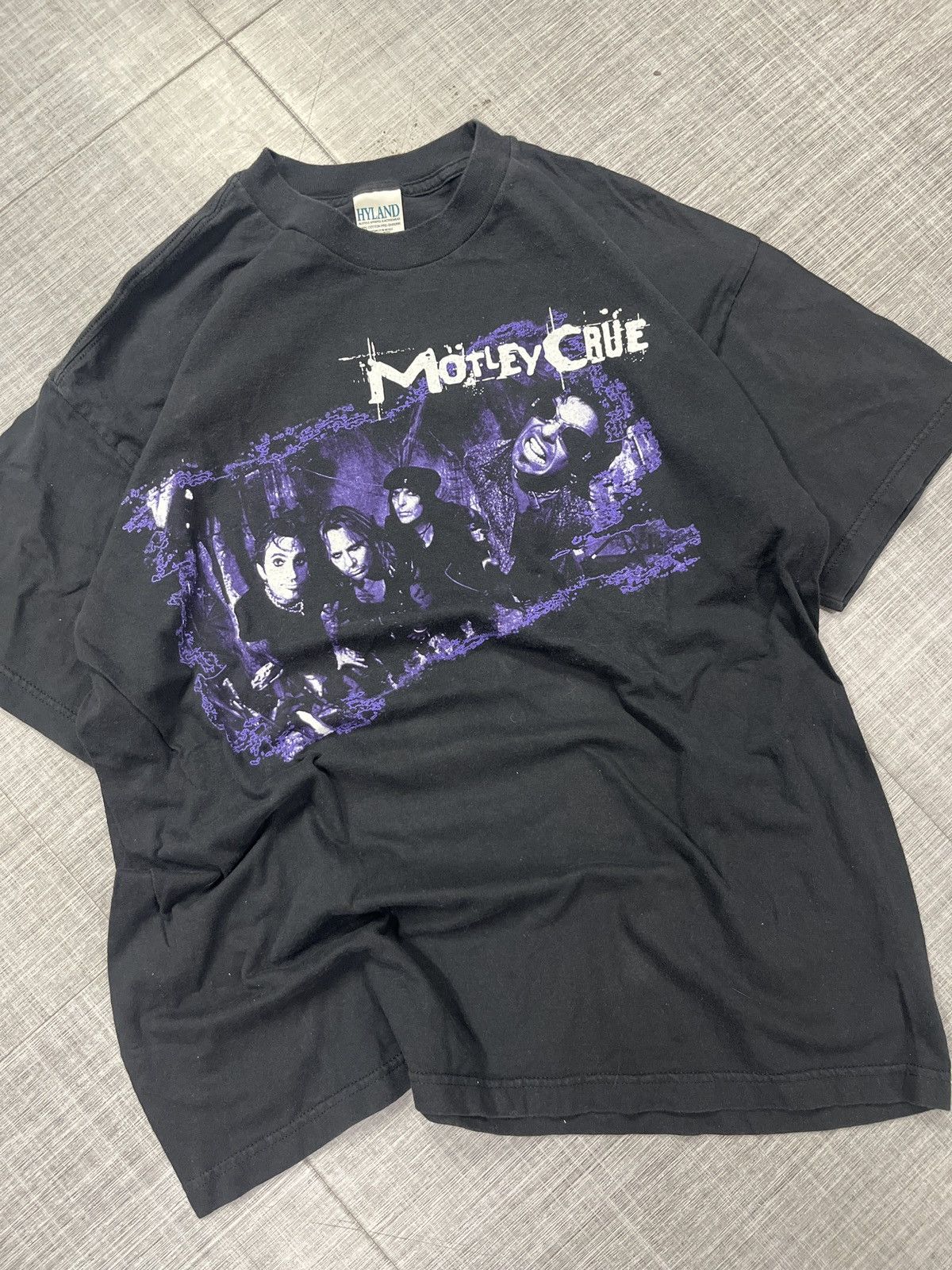 Band Tees × Brockum × Vintage VTG 1999 Mötley Crüe I’m a Sick Mother F*cker Size US XL / EU 56 / 4 - 1 Thumbnail