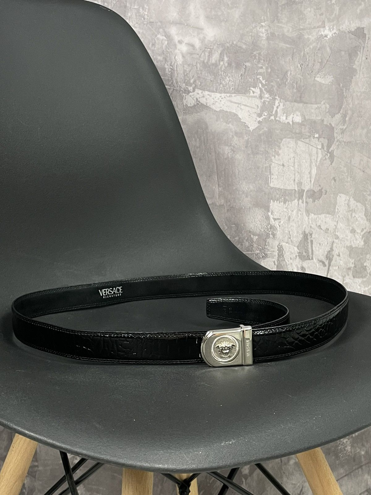 Leather Versace Leather Avant Garde Classic Belt Size ONE SIZE - 1 Thumbnail