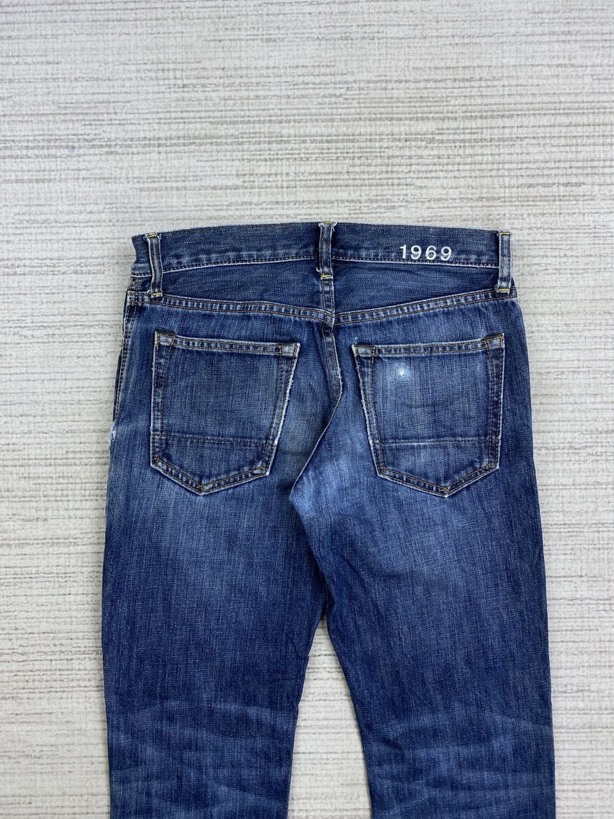 Gap × Japanese Brand × Vintage Vintage Gap 1969 Slim Fit Straight Denim Pants Size US 30 / EU 46 - 8 Thumbnail
