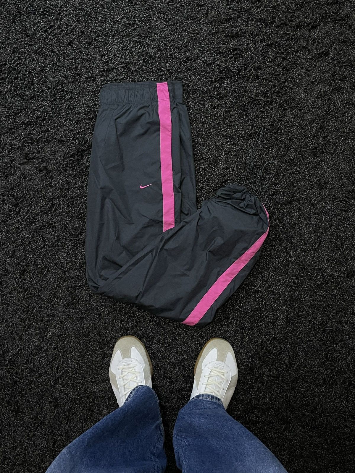 Nike Vintage Nike Track Pants Baggy Nylon Drill Y2K Gorpcore Size 30" / US 8 / IT 44 - 4 Thumbnail