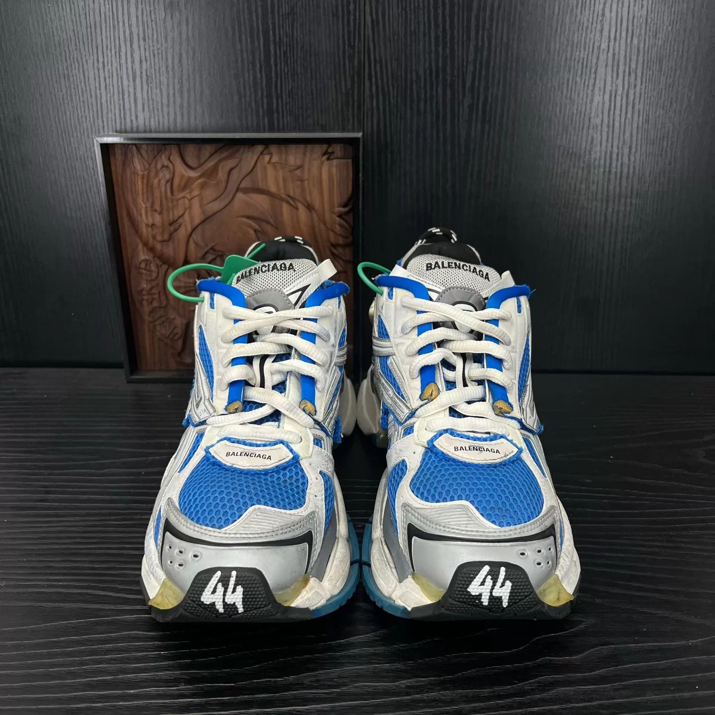Balenciaga Balenciaga Runner Distressed White Blue 44 Size US 11 / EU 44 - 4 Thumbnail