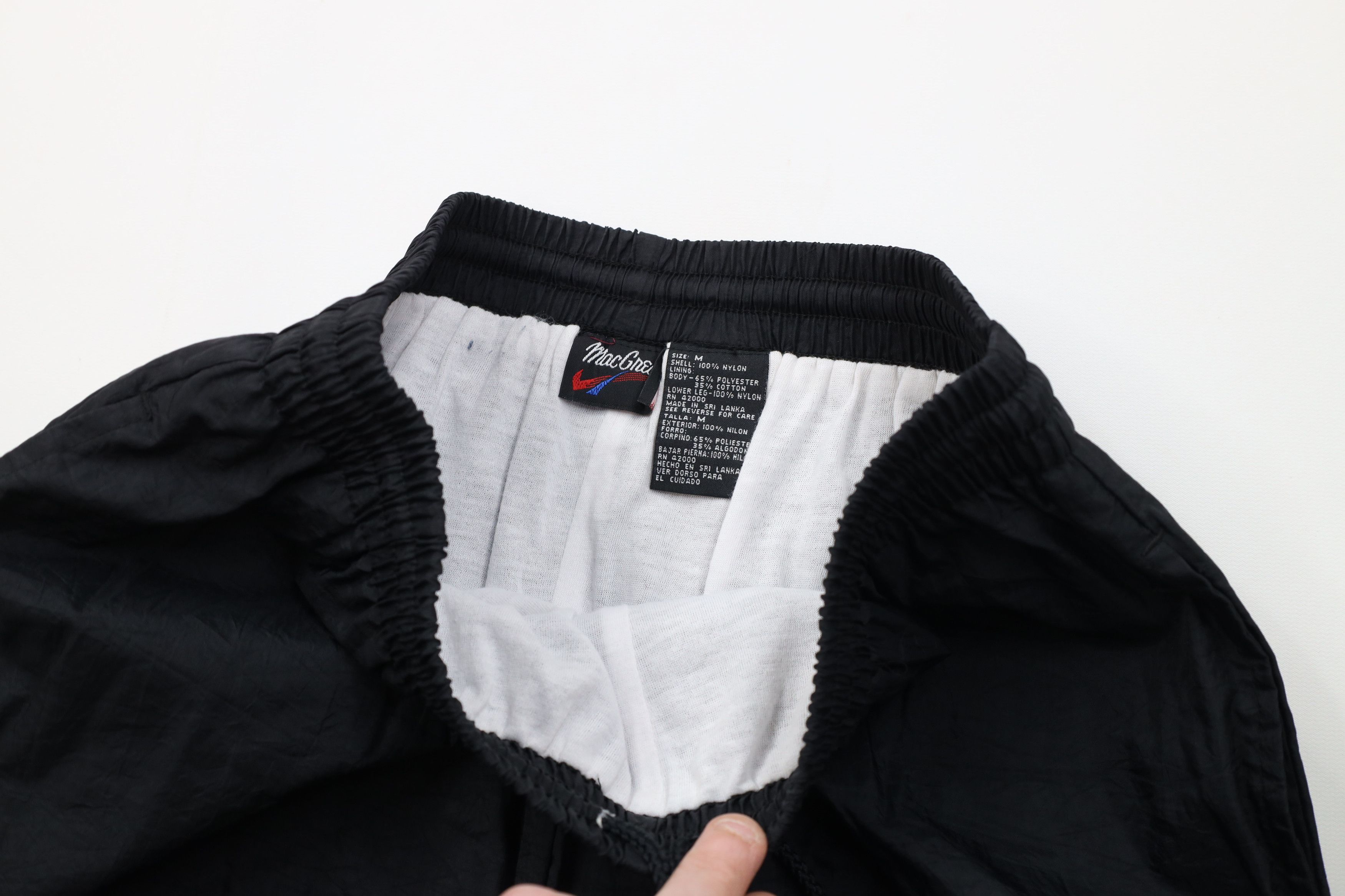 Vintage Vintage 90s Streetwear Lined Windbreaker Joggers Pants Black Size US 34 / EU 50 - 8 Thumbnail