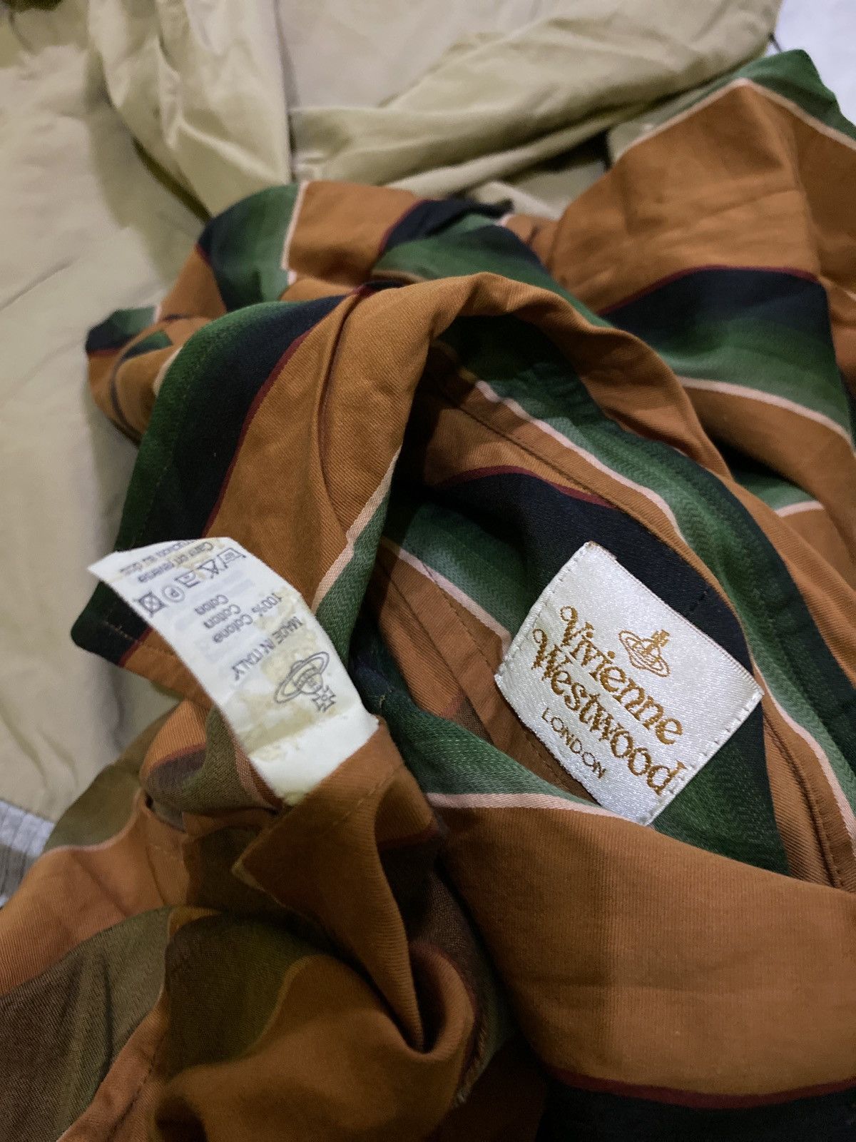 Vivienne Westwood un button shirt Size US M / EU 48-50 / 2 - 3 Thumbnail